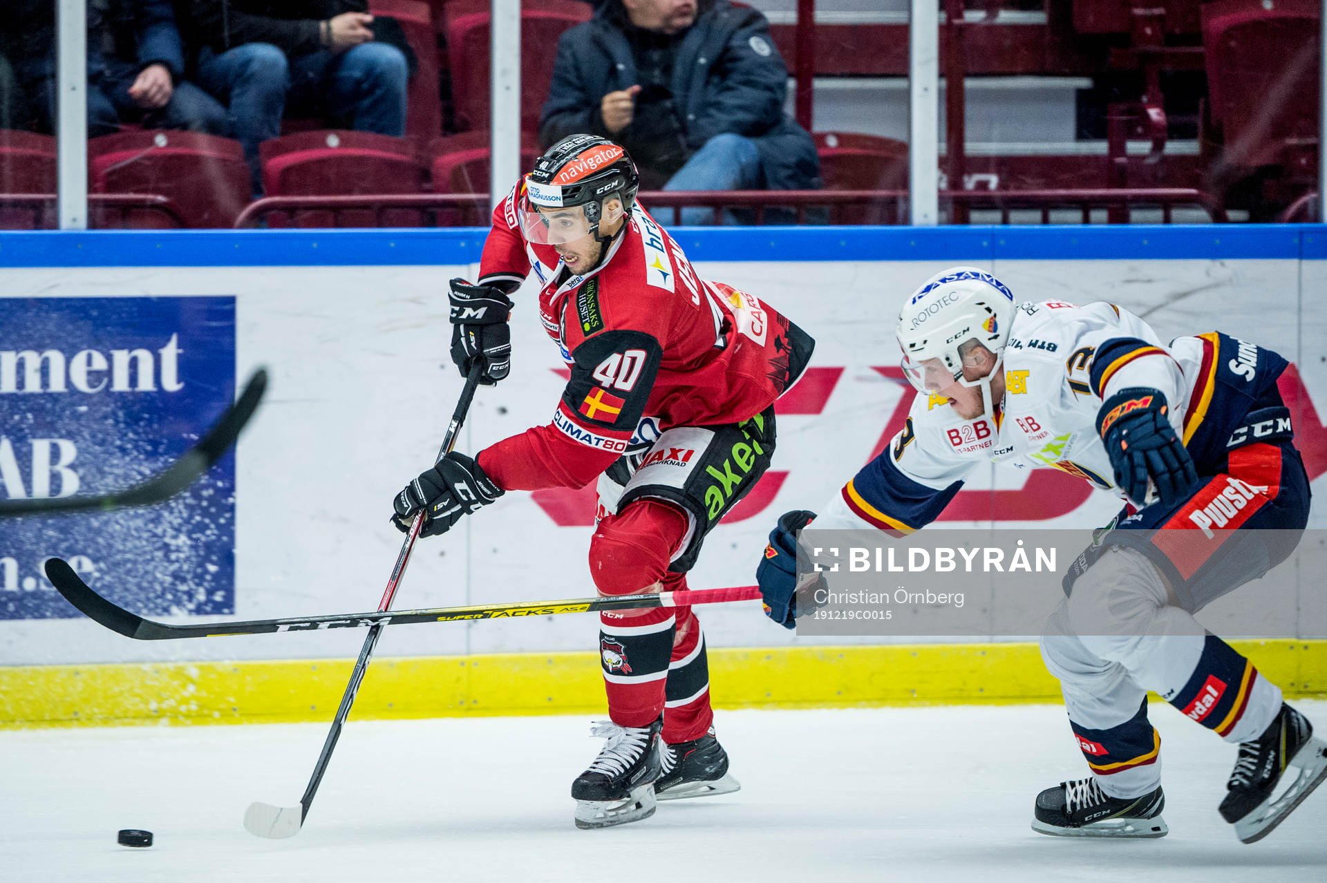 Malmö Redhawks Jesper Jensen mot Djurgårdens Kalle Östman