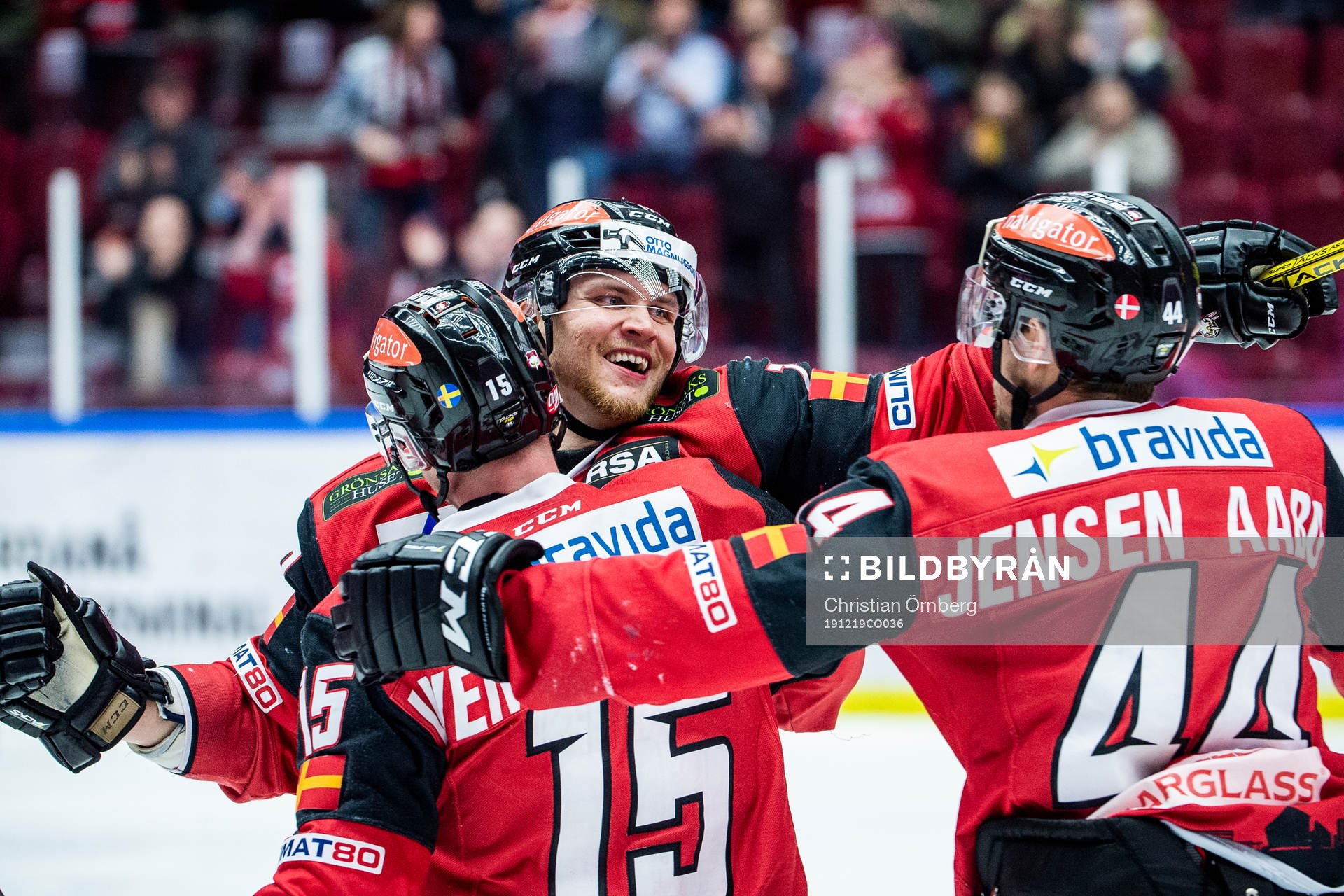 Malmö Redhawks Max Görtz jublar
