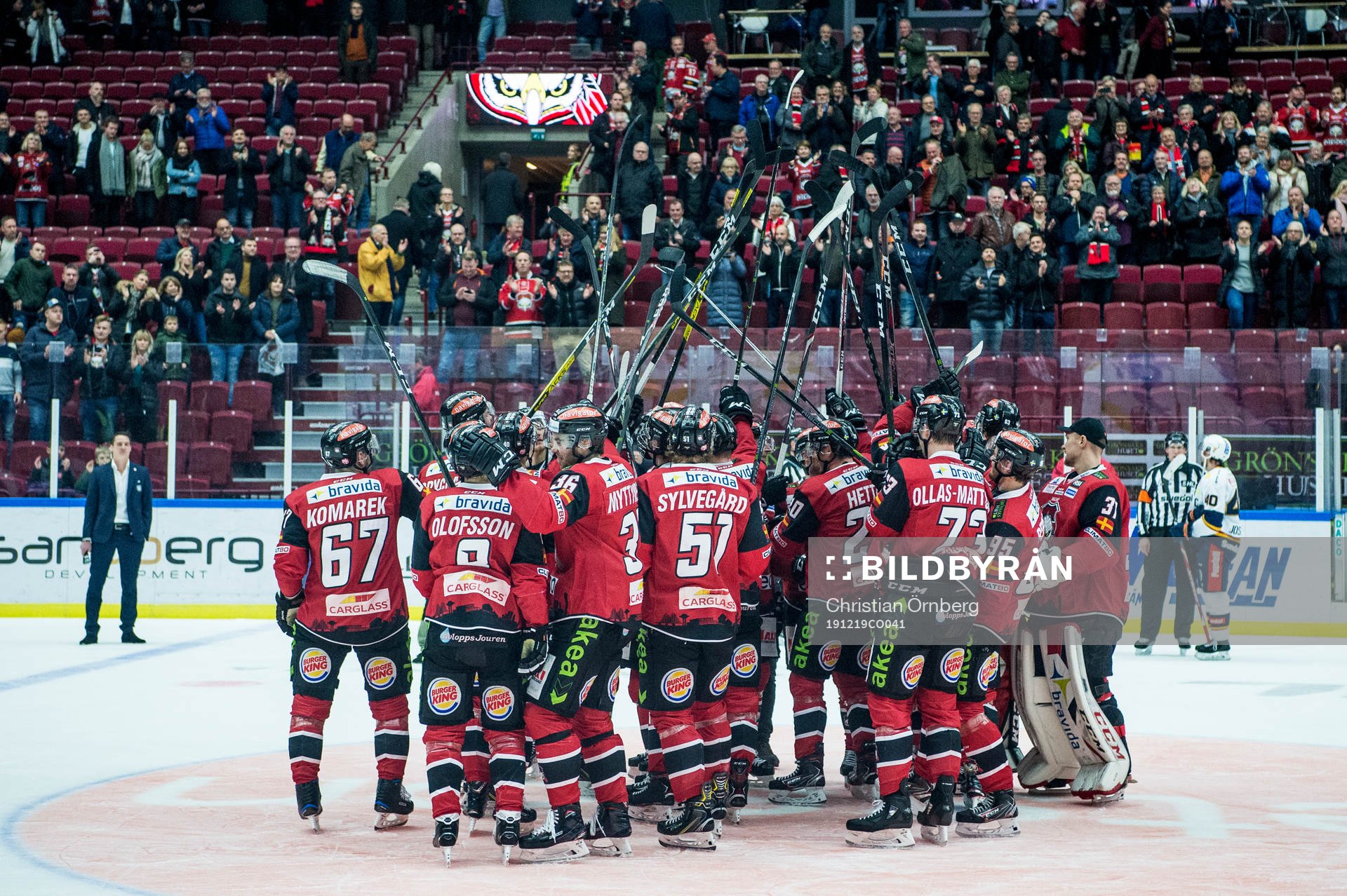 Malmö Redhawks spelare jublar