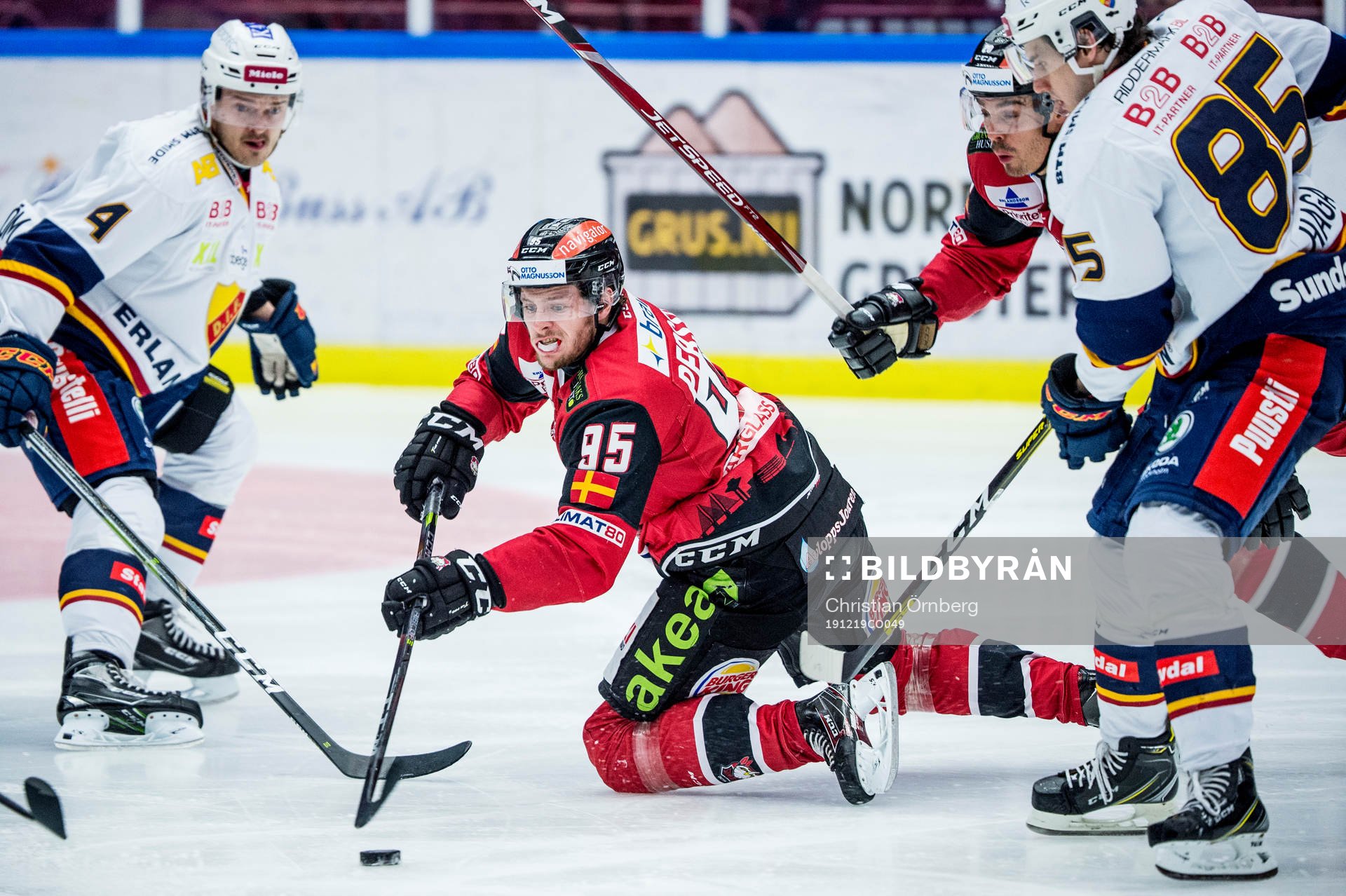 Malmö Redhawks Carl Persson mot Djurgårdens Marcus