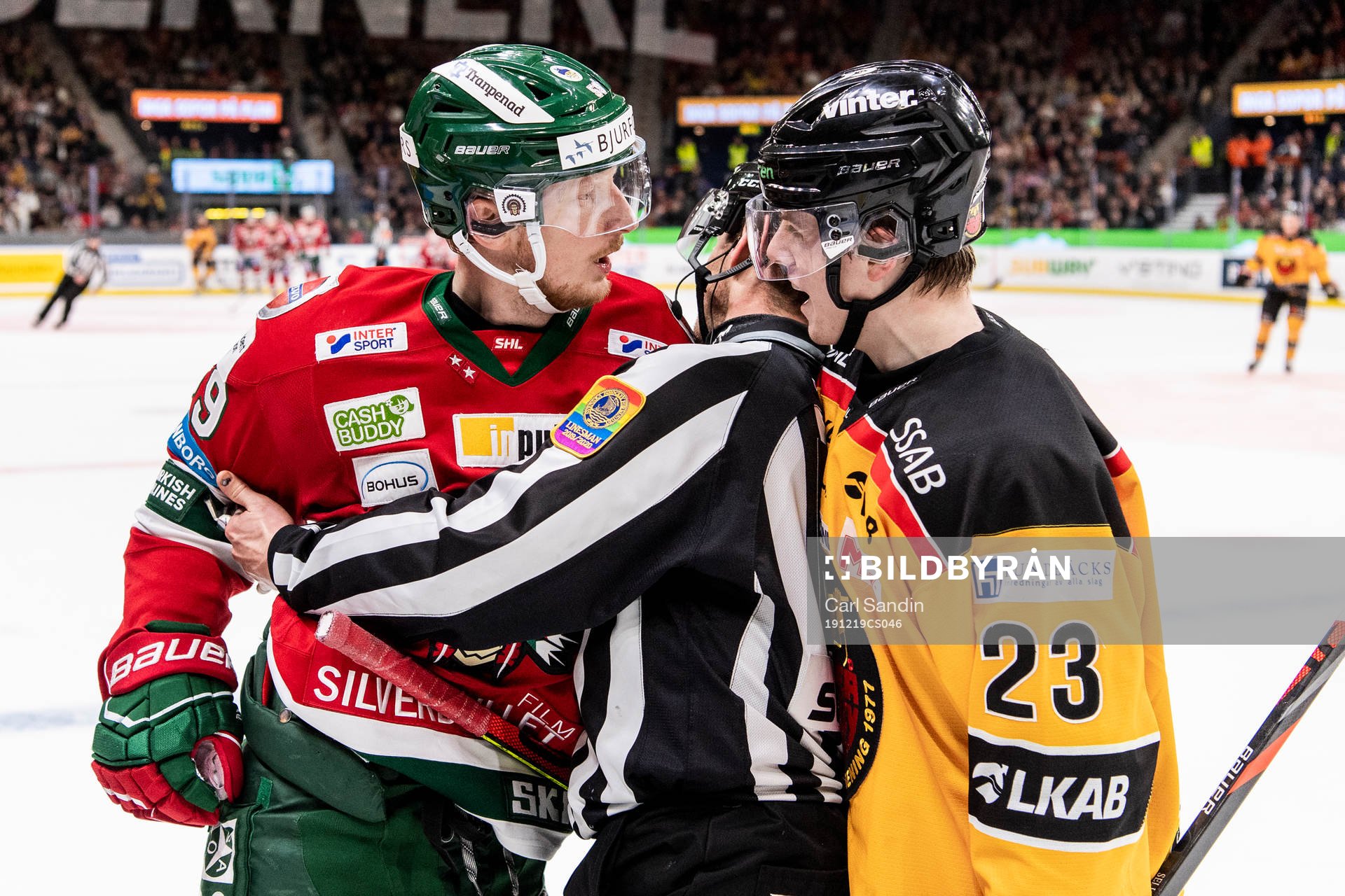 Frölundas Simon Hjalmarsson och Luleås Jesper Sellgren