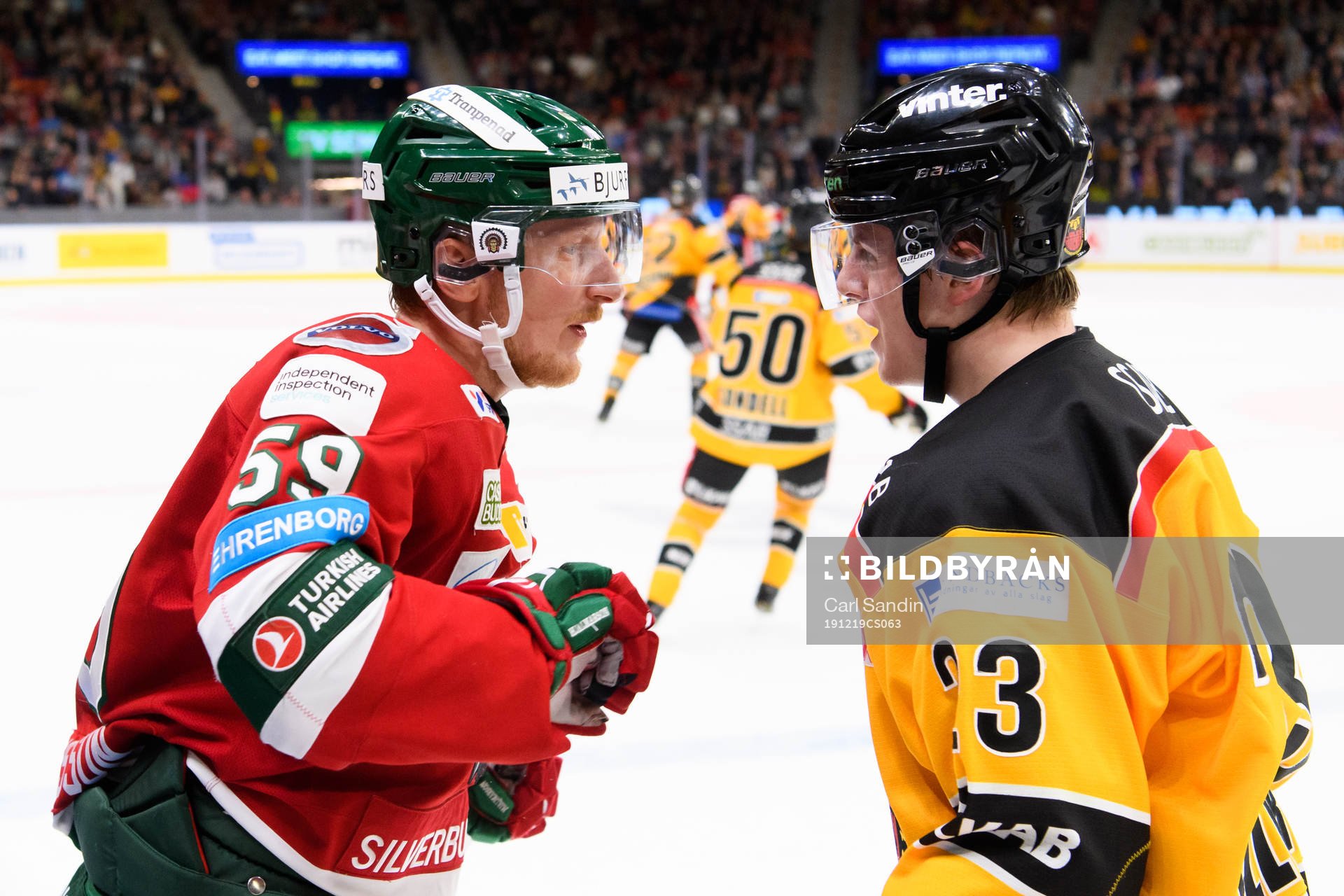 Frölundas Simon Hjalmarsson i ordväxling med Luleås