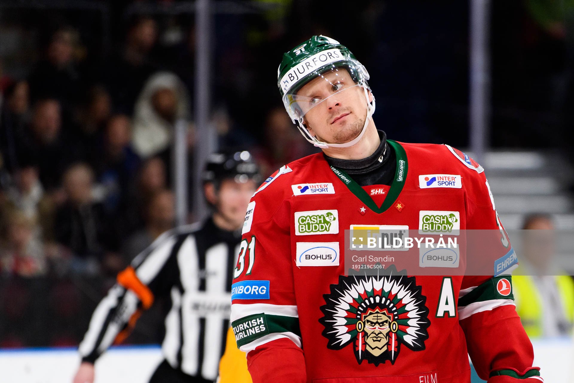 Frölundas Nicklas Lasu reagerar