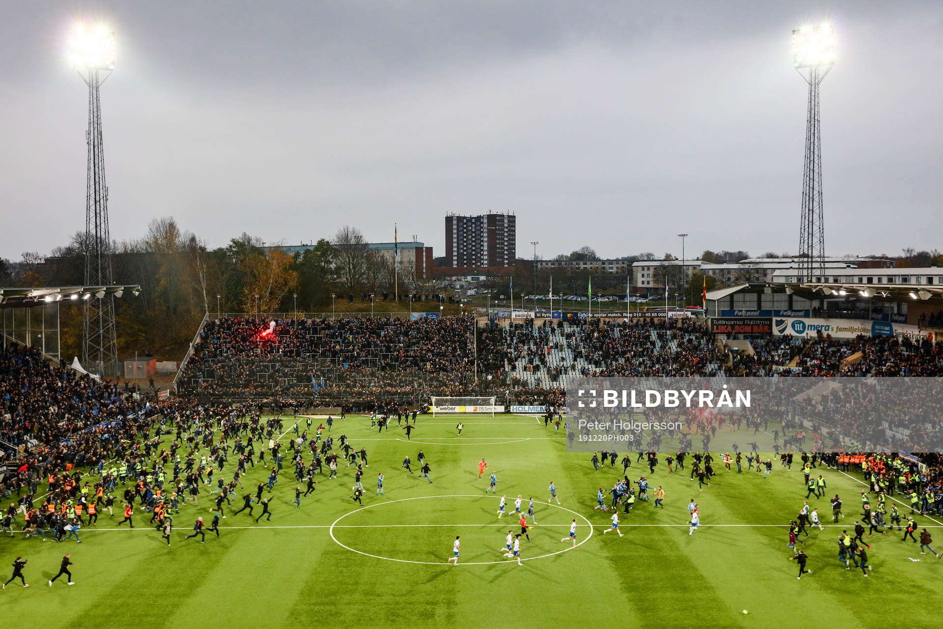 This picture is part of Bildbyrån’s selection of the 100 best sports photos from 2019. Originally published 20191102 Djurgården’s supporters invade the pitch after Djurgården won the national football league title during the Allsvenskan football match between IFK Norrköping and Djurgården on November 2, 2019 in Norrköping, Sweden.