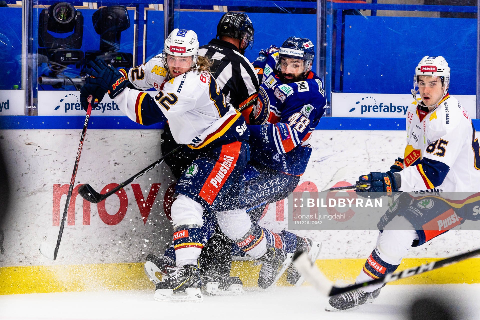 Djurgårdens Manuel Ågren och Växjös Daniel Rahimi