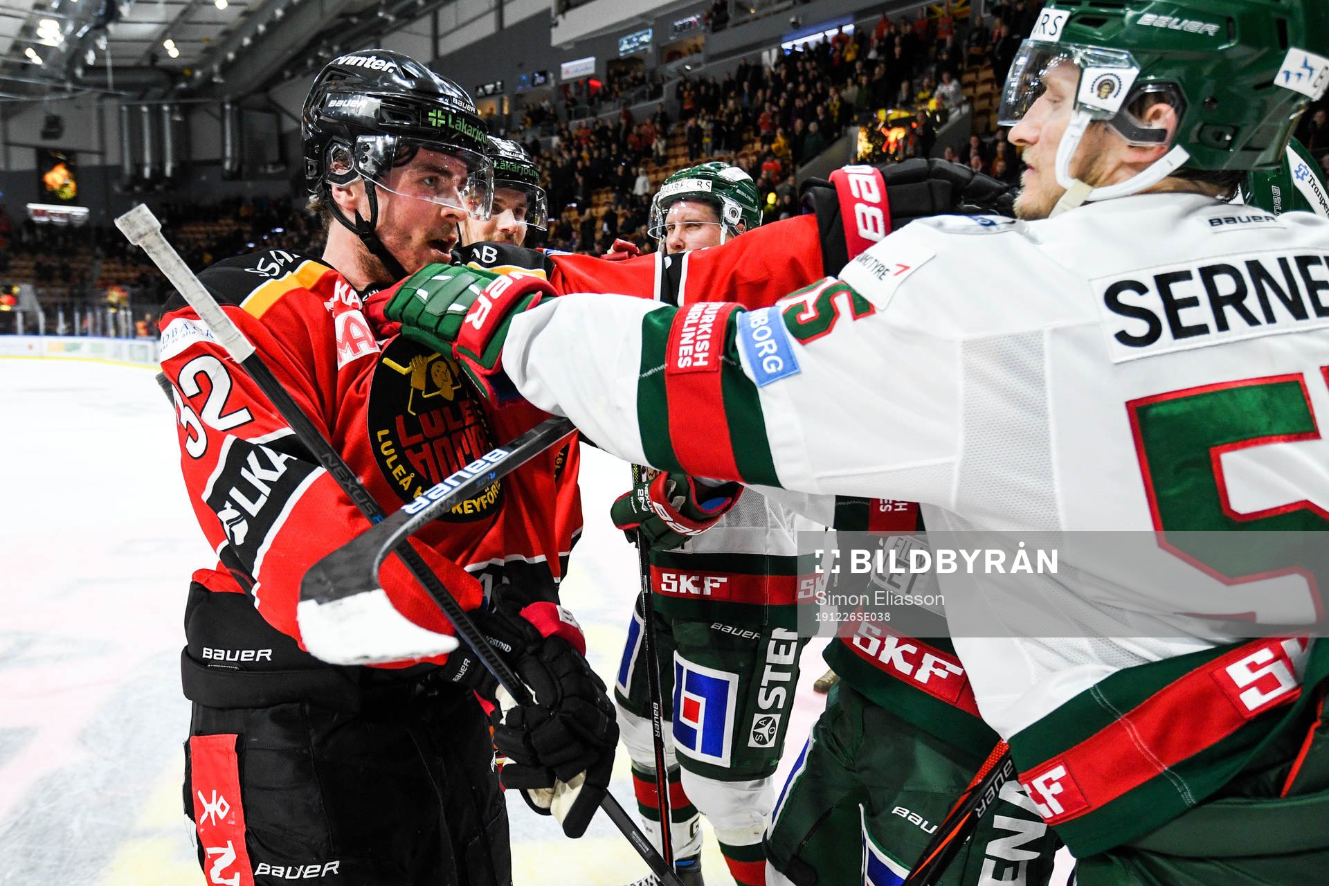 Luleås Oscar Engsund i ett bråk