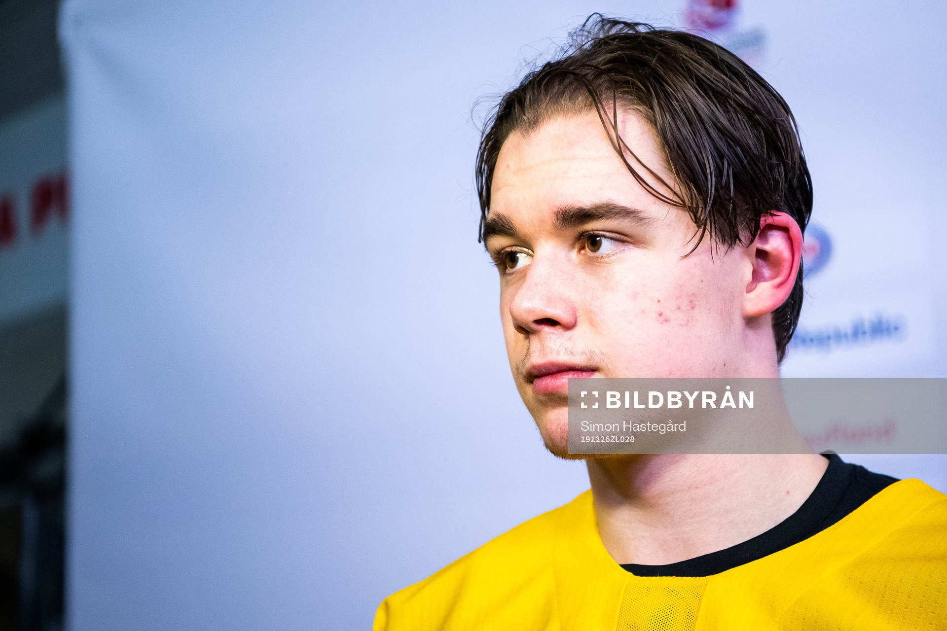 Alexander Holtz of Sweden