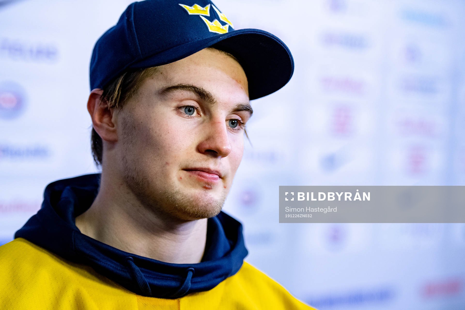 Nils Höglander of Sweden