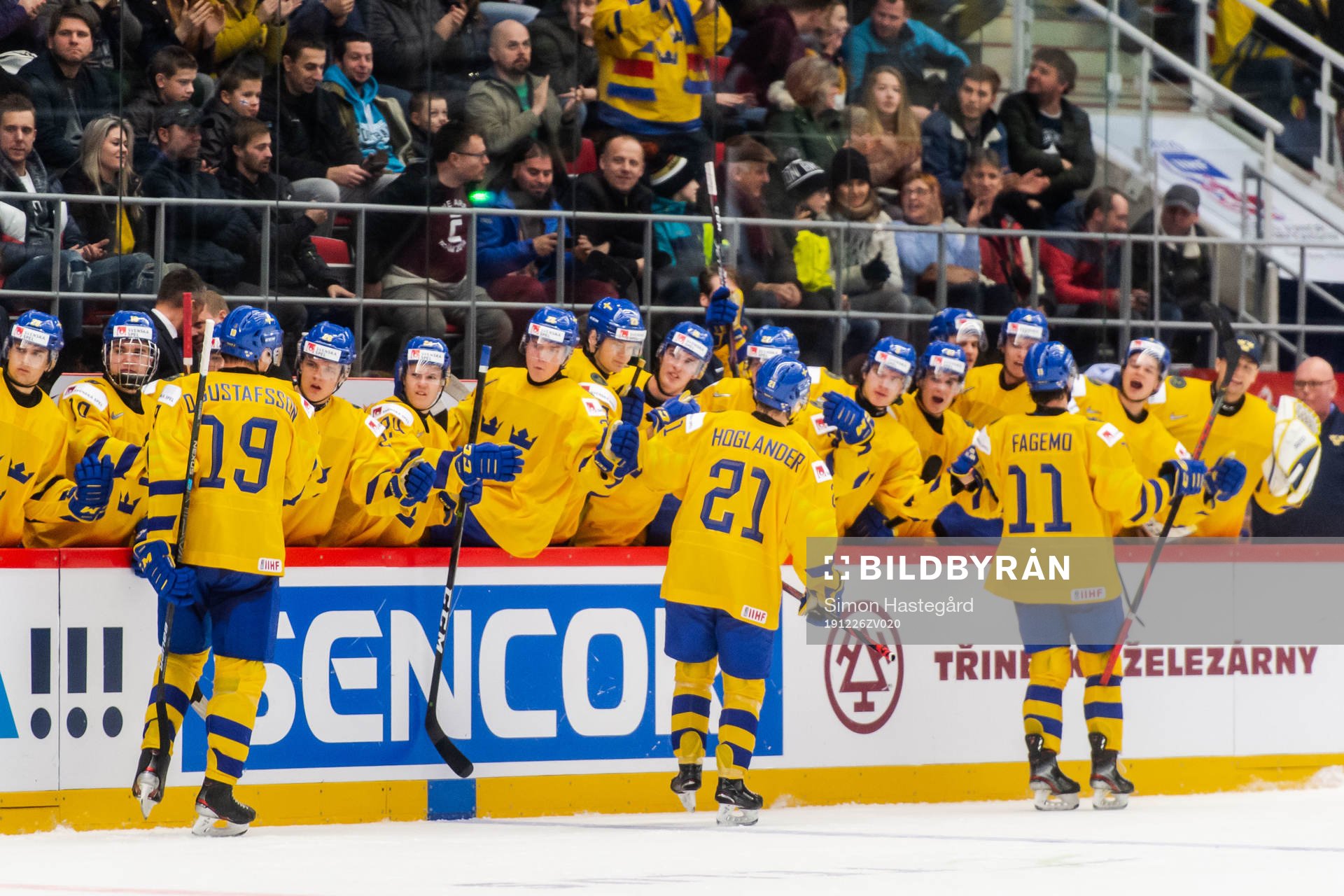 Samuel Fagemo celebrate with David Gustafsson and Nils