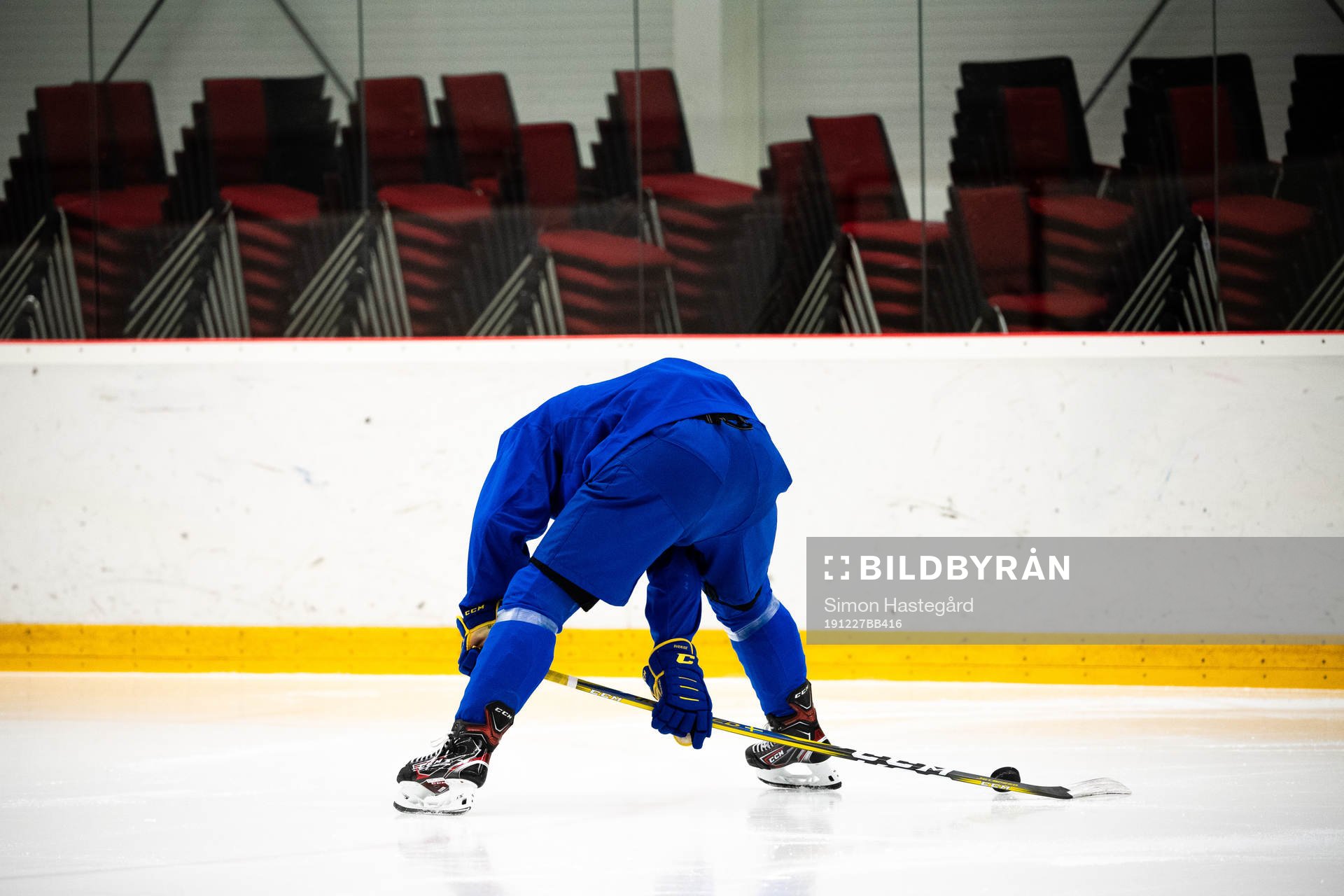 Alexander Holtz of Sweden
