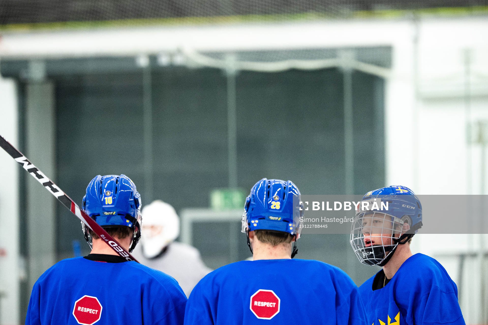 Alexander Holtz, Jonatan Berggren and Lucs Raymond of Sweden