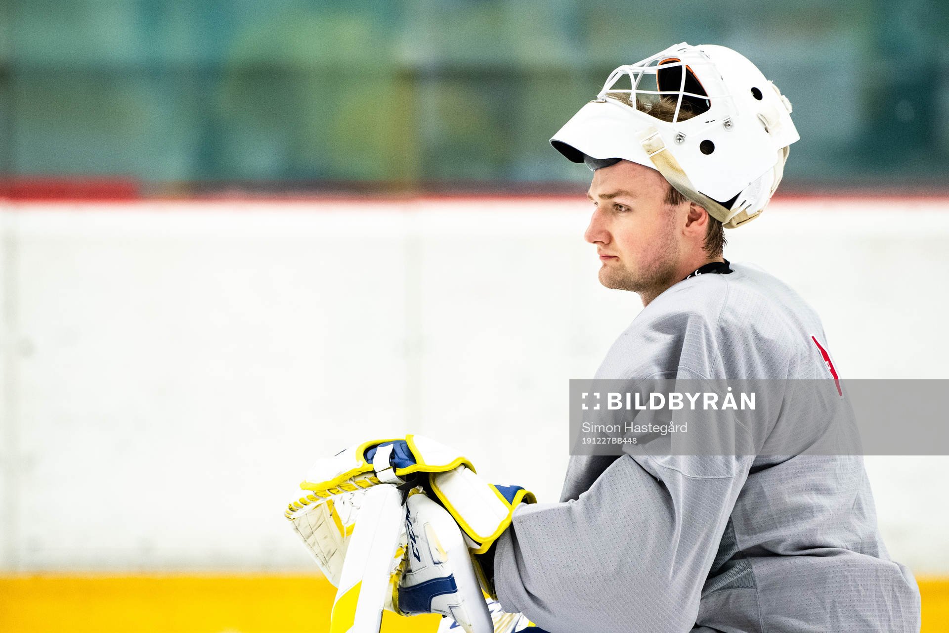 Goalkeeper Jesper Eliasson of Swedenduring a practice