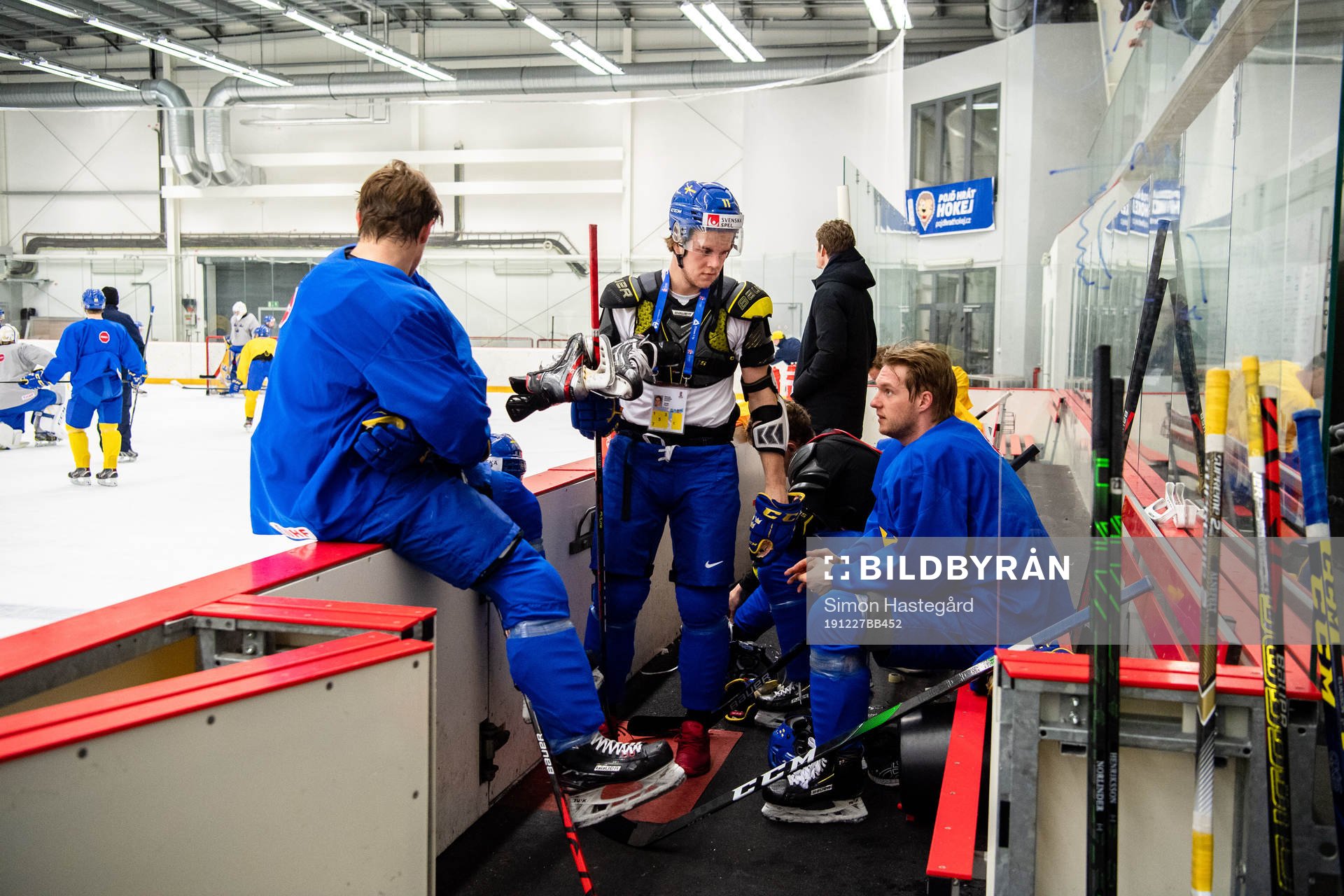 Nils Höglander, Samuel Fagemo and Rasmus Sandin of Sweden
