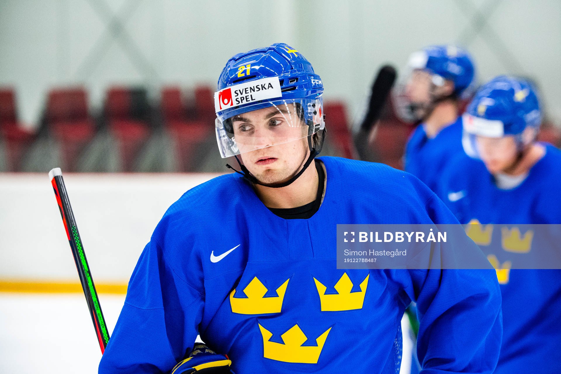 Nils Höglander of Sweden