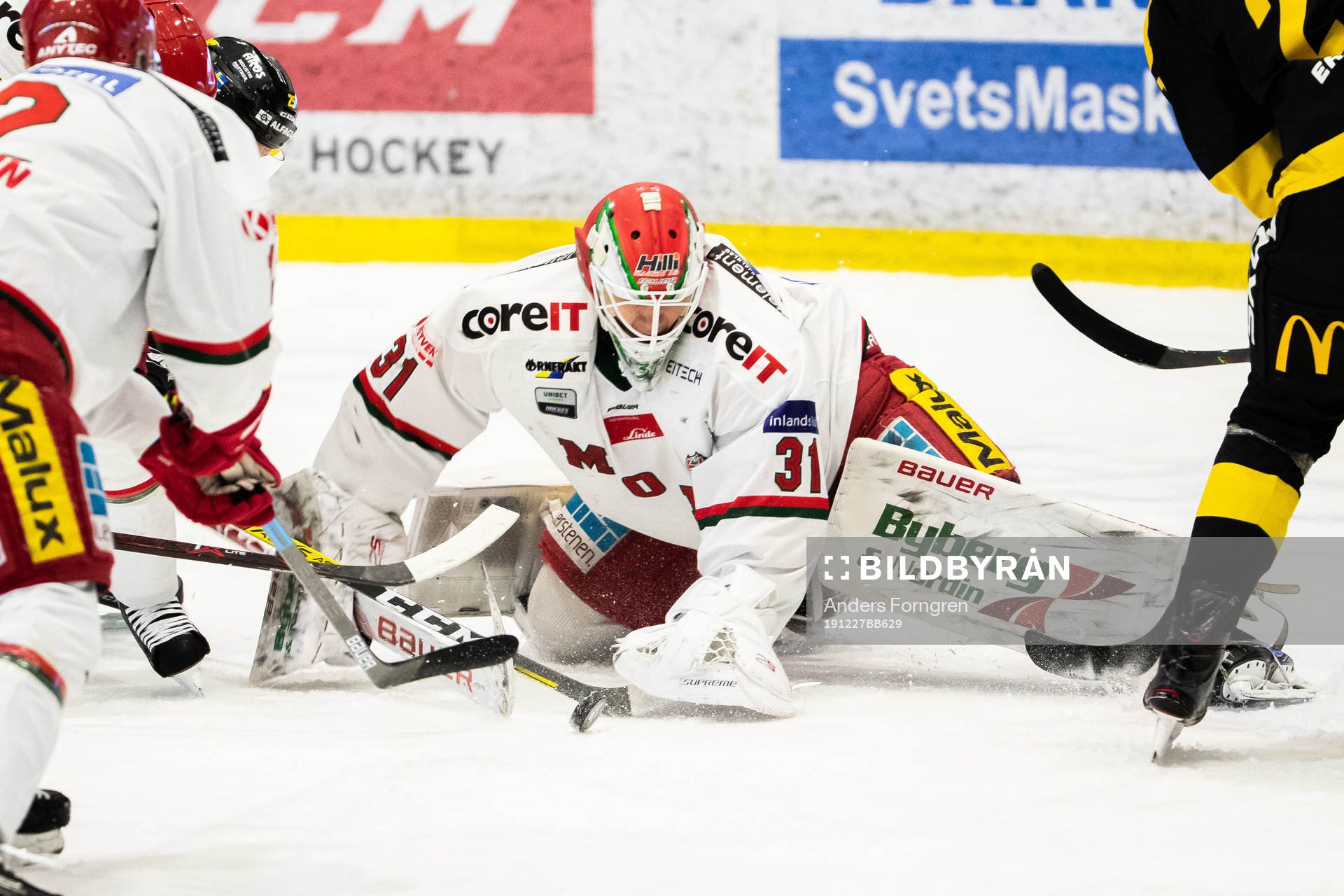 Modos målvakt Linus Lundin