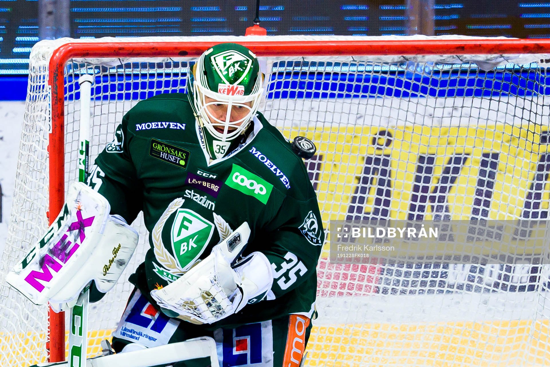 Färjestads målvakt Markus Svensson