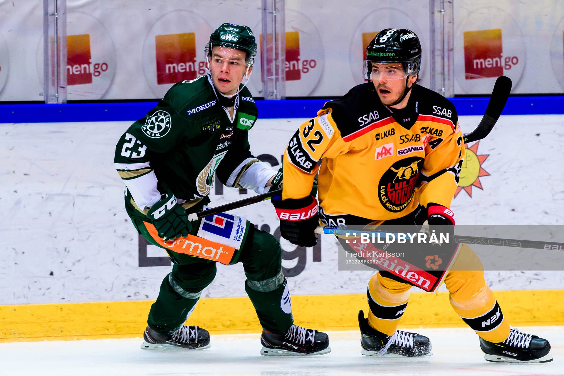 Färjestads Victor Sandberg och Luleås Oscar Engsund