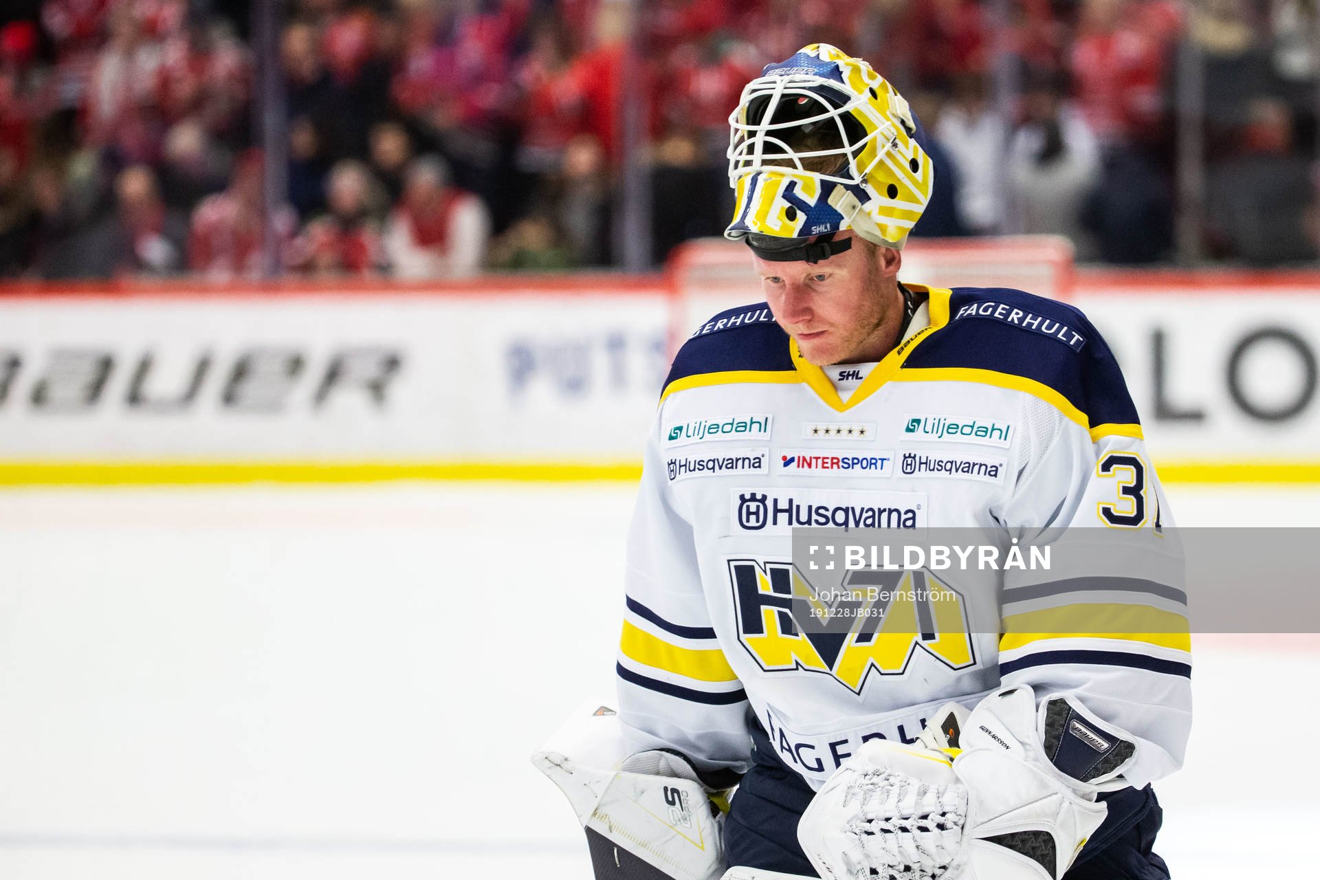 s målvakt Jonas Gunnarsson deppar