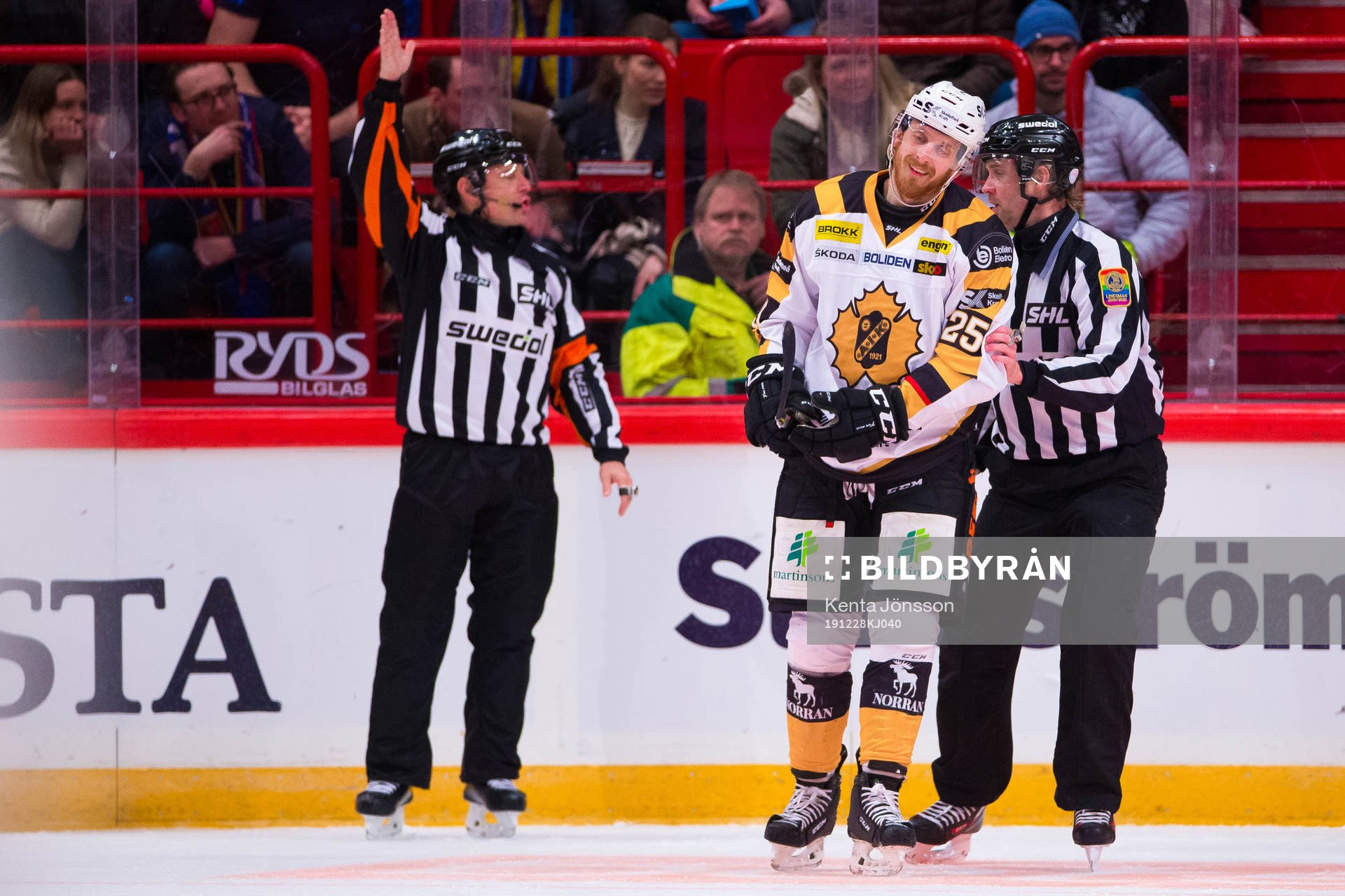 Skellefteås Pontus Widerström blir utvisad