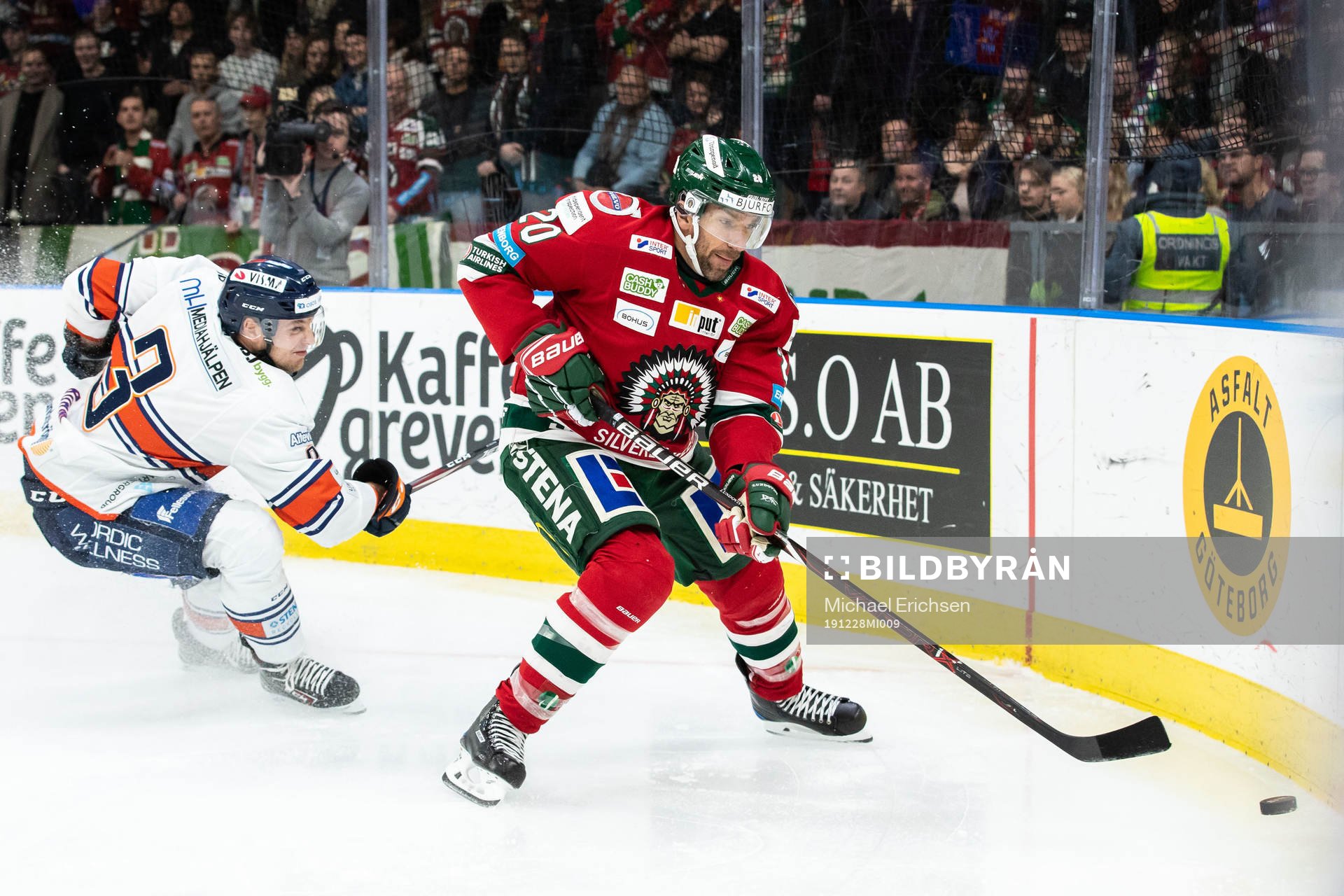 Växjös Oliver Bohm och Frölundas Joel Lundqvist