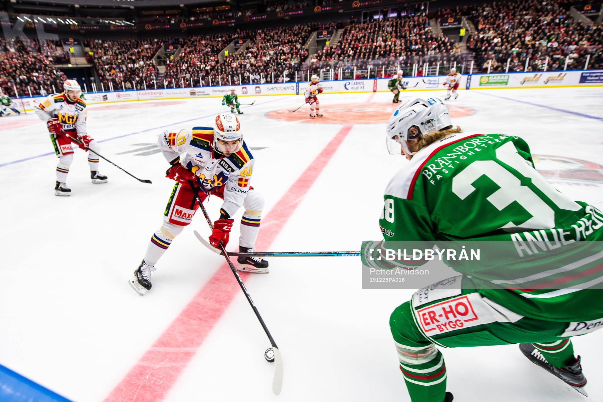 Malmö Redhawks Jesper Jensen och Rögles Erik Andersson