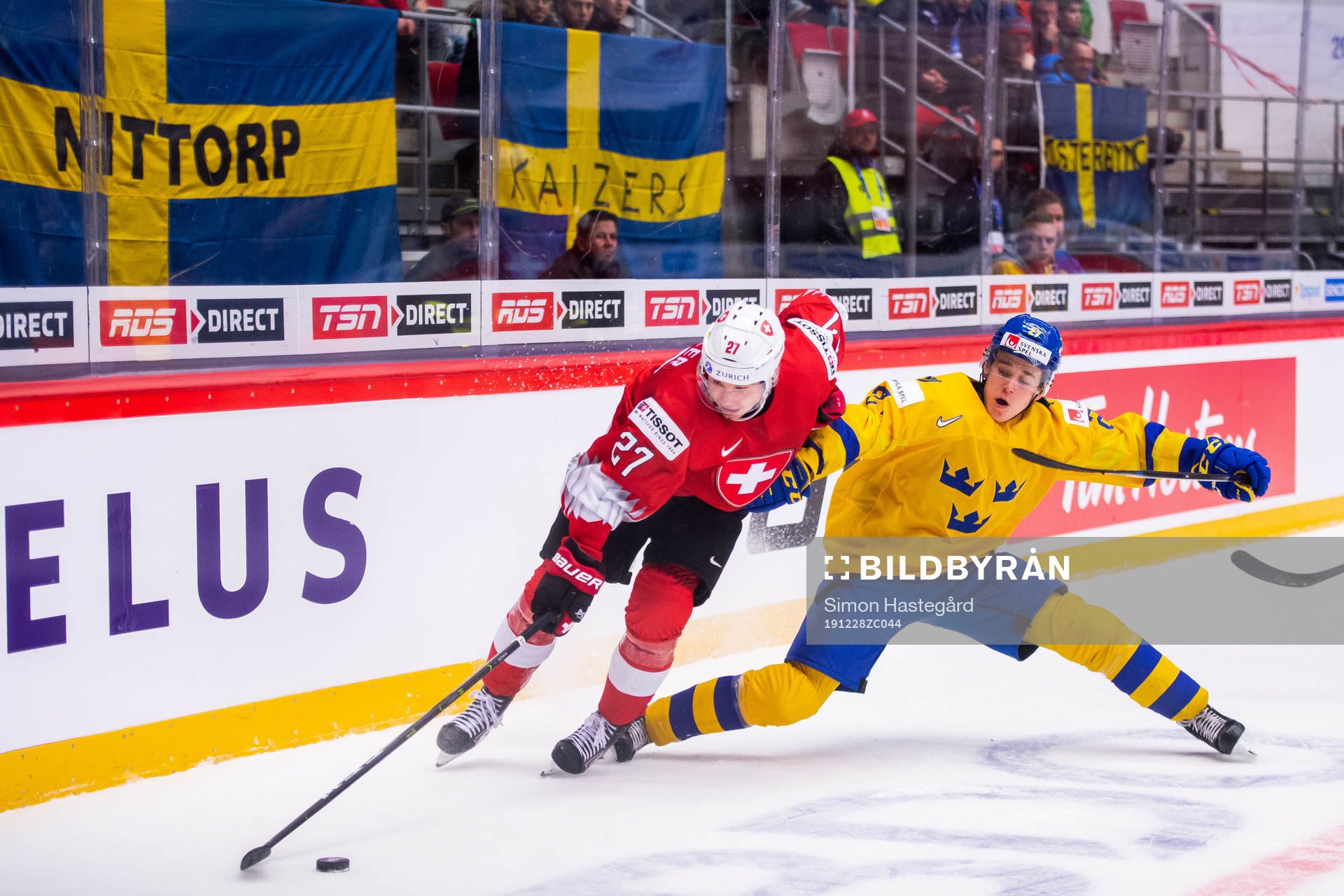 Gilian Kohler of Switzerland and Nils Lundkvist of Sweden