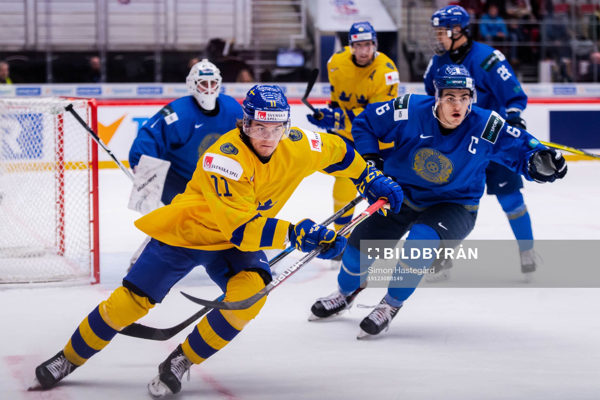 Samuel Fagemo of Sweden and Tamirlan Gaitamirov of