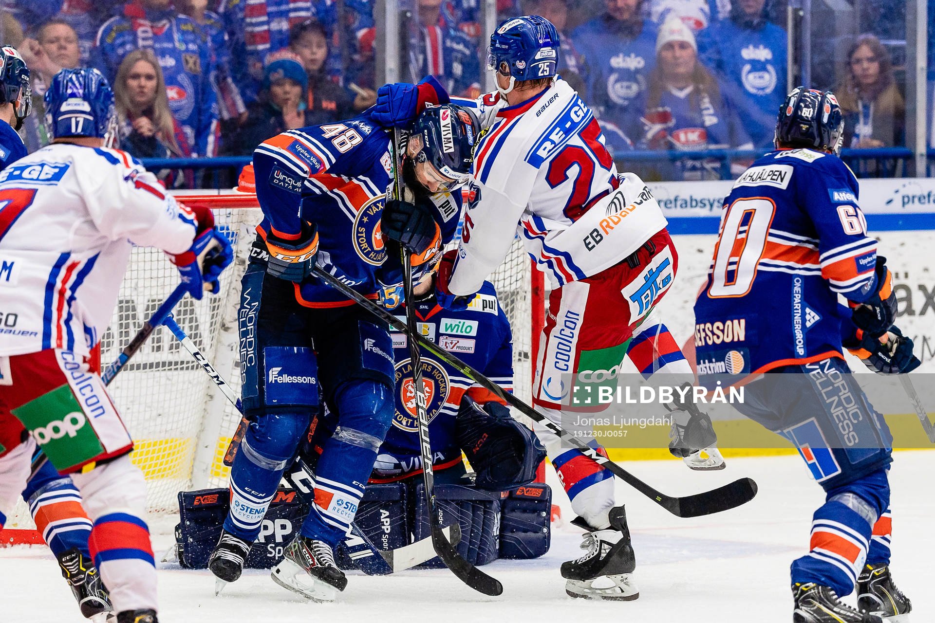 Kamp mellan Växjös Daniel Rahimi och Oskarshamns Johannes