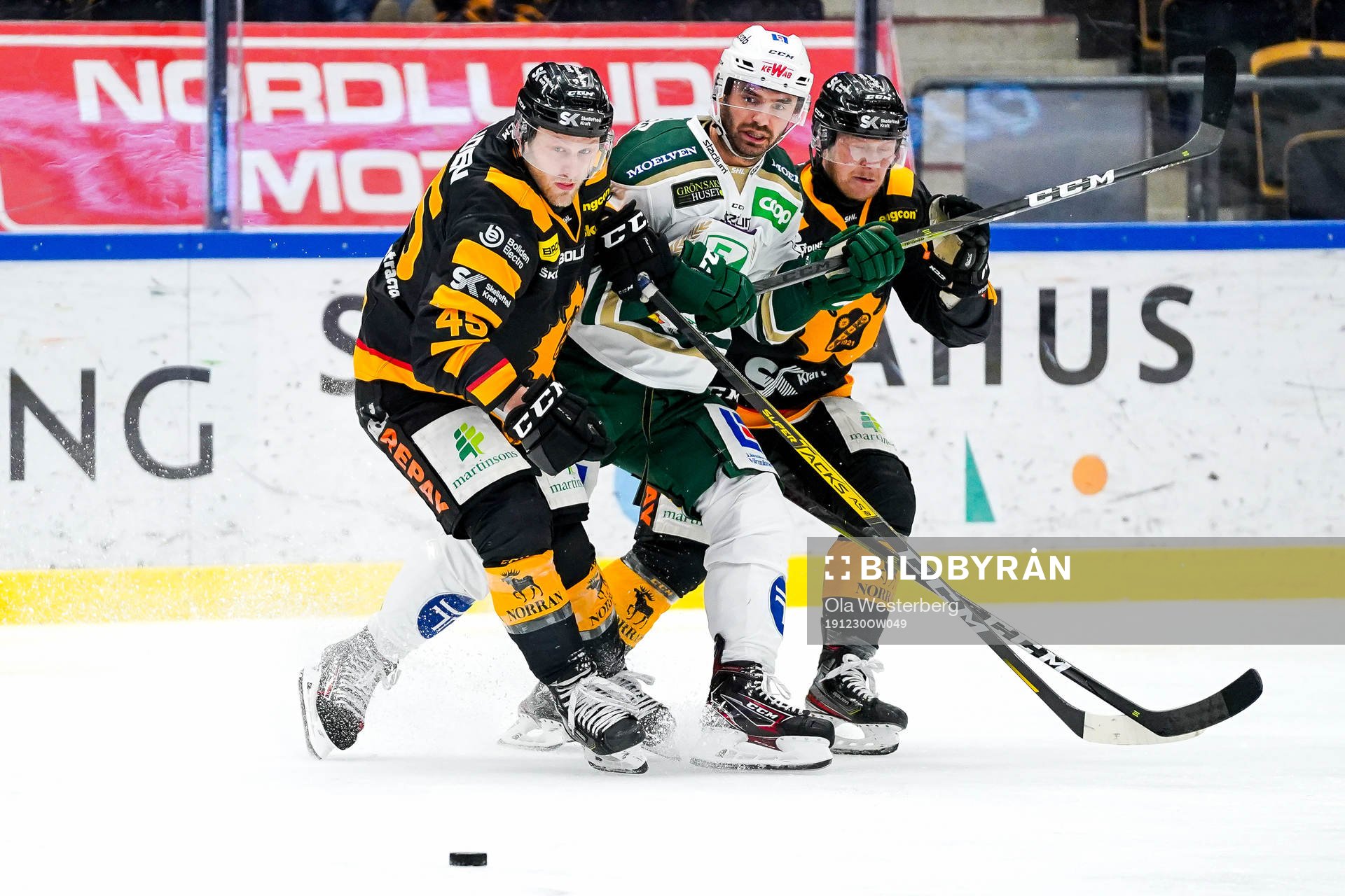 Skellefteås Oscar Möller och Tuomas Kiiskinen