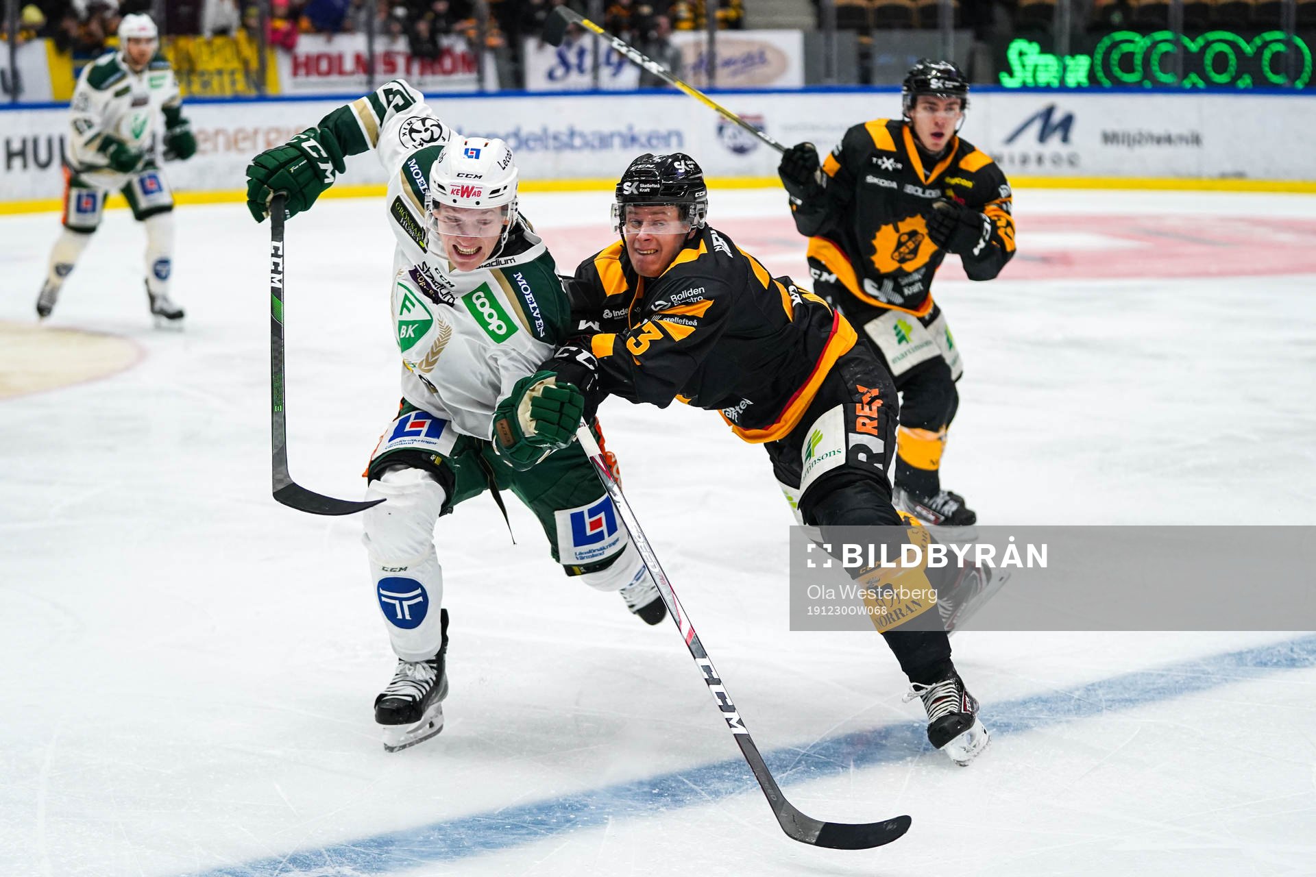 Färjestads Gustav Rydahl och Skellefteås Jacob Andersson