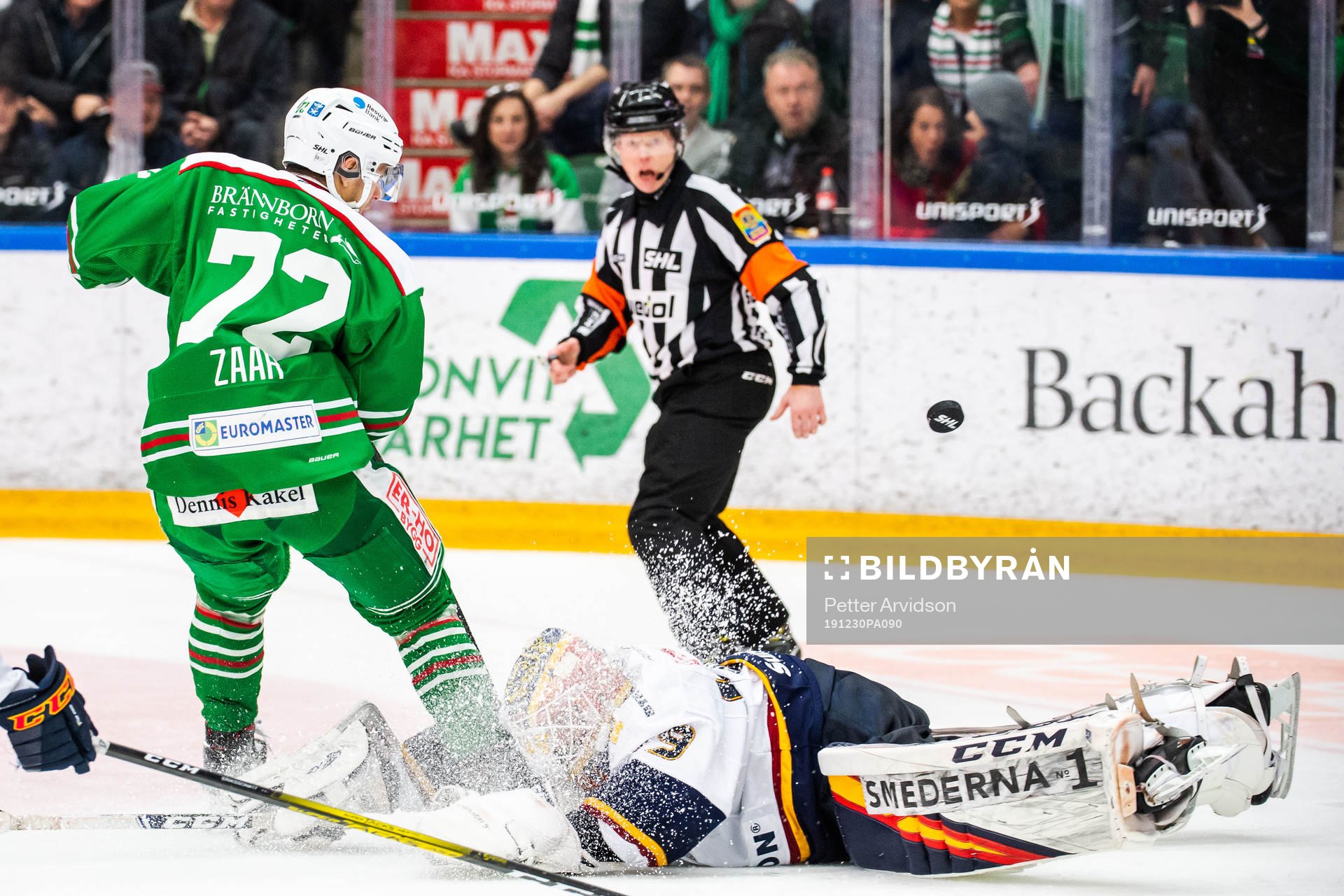 Rögles Daniel Zaar gör 3-1 bakom Djurgårdens målvakt