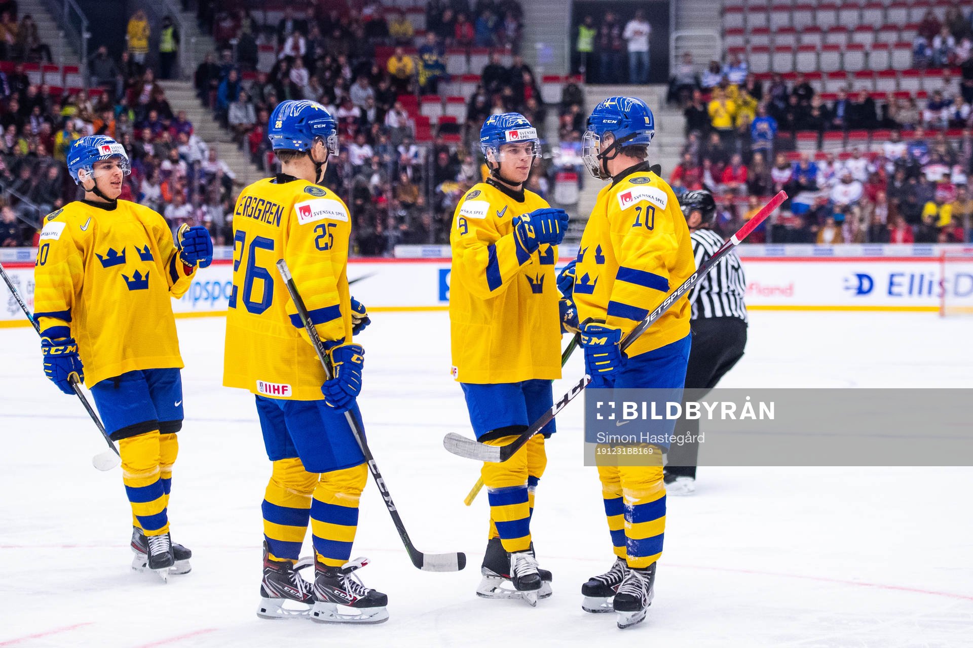 Nikola Pasic, Jonatan Berggren , Victor Söderström and