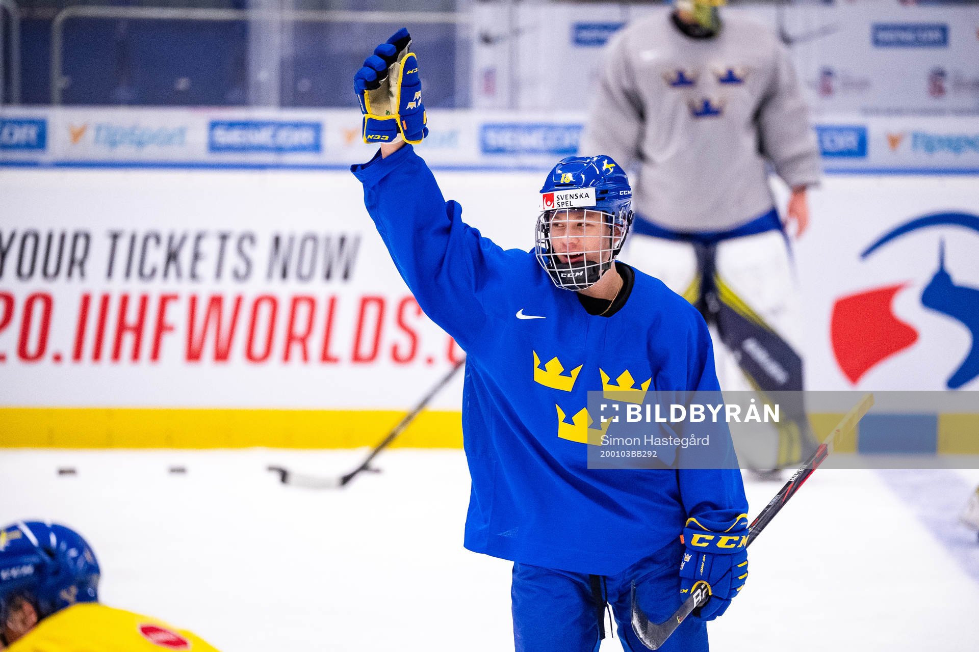 Lucas Raymond of Sweden at a practice session