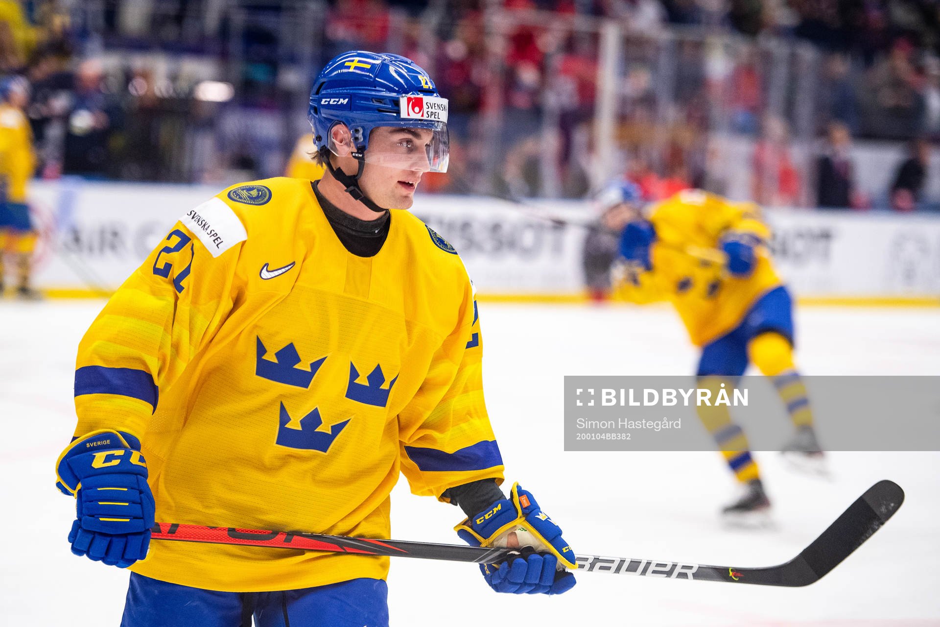 Nils Höglander of Sweden