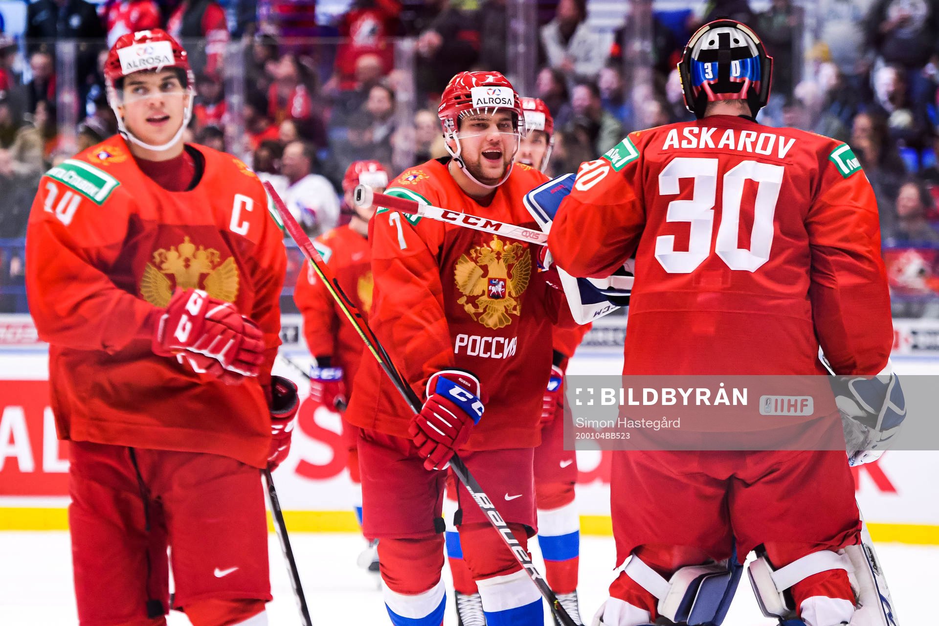 Alexander Khovanov of Russia celebrates