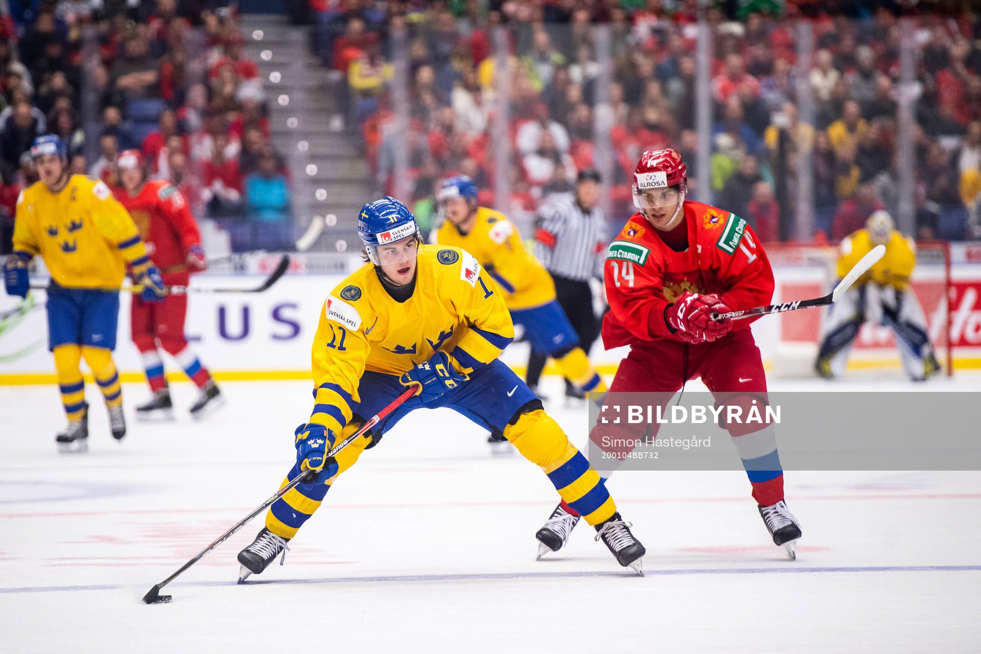 Samuel Fagemo of Sweden and Grigori Denisenko of Russia