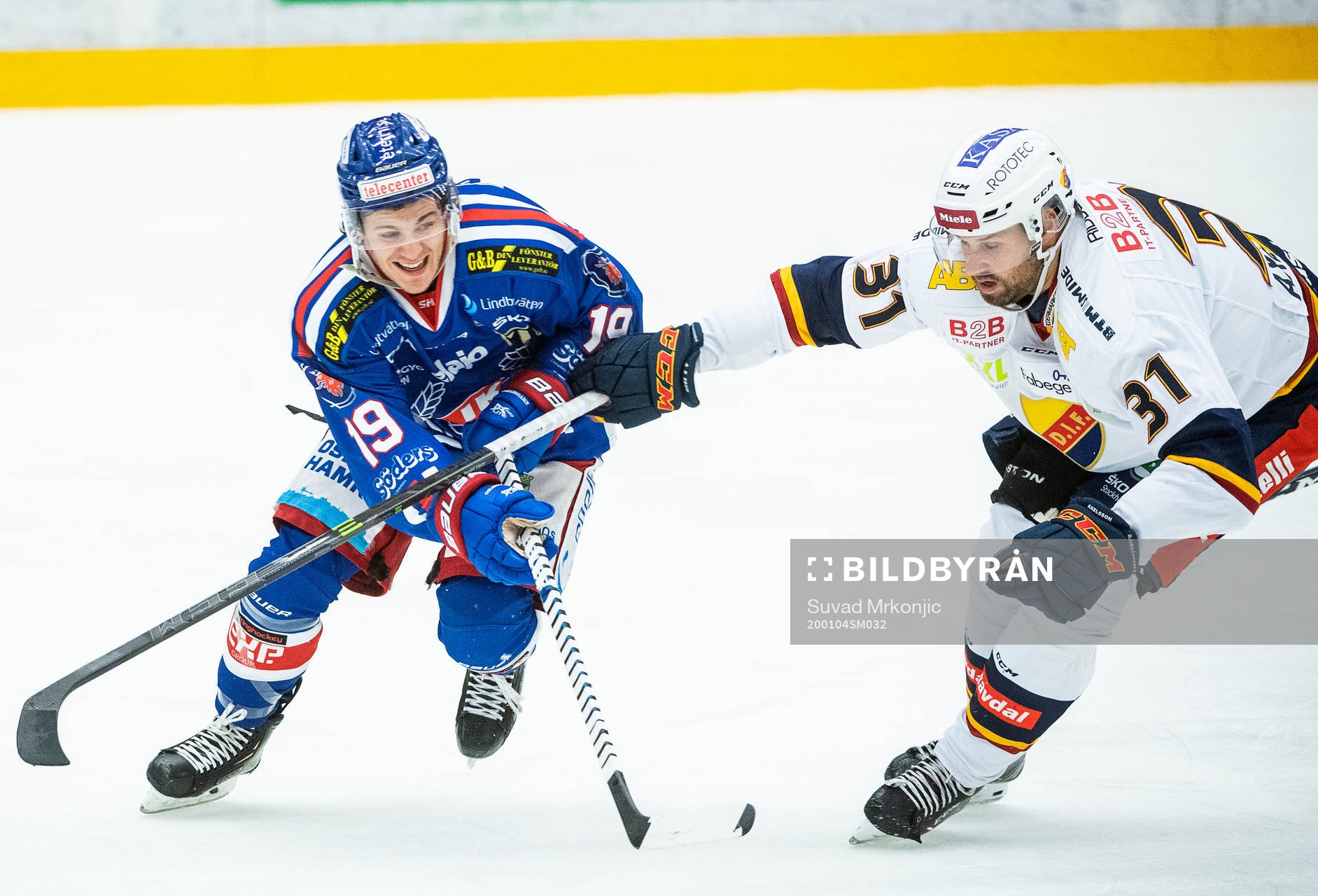 Oskarshamns Tyler Kelleher och Djurgårdens Dick Axelsson
