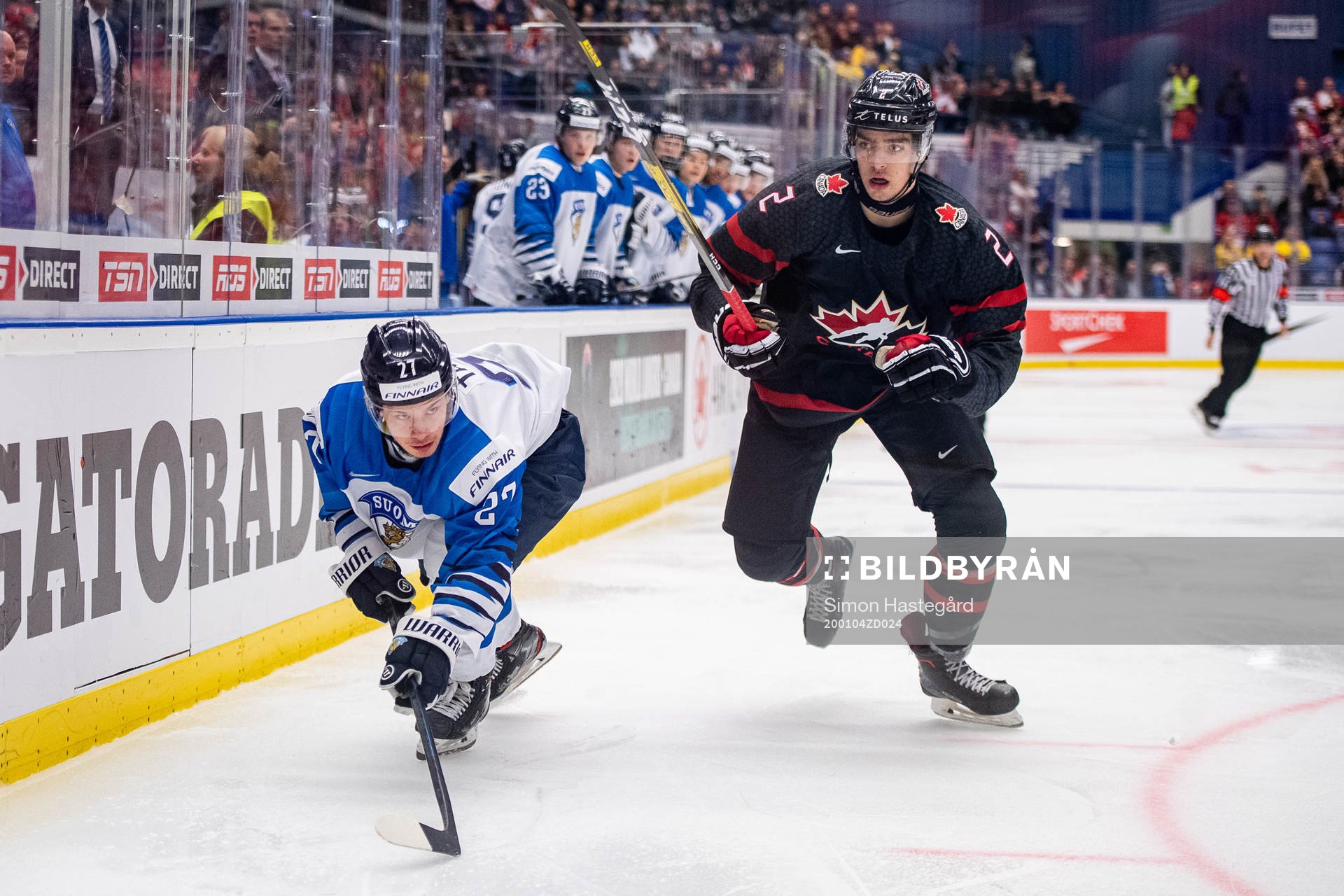 Kristian Tanus of Finland and Kevin Bahl of Canadaduring