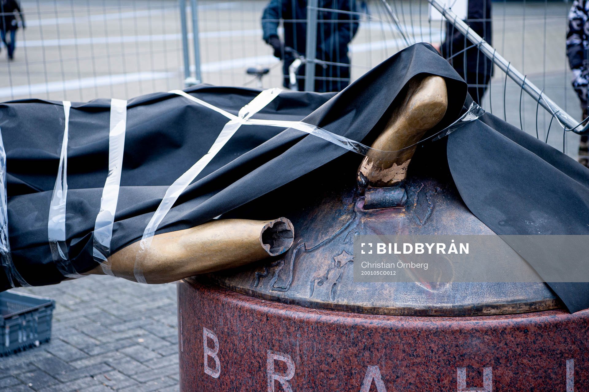 The statue of Zlatan Ibrahimovic has been vandalized,