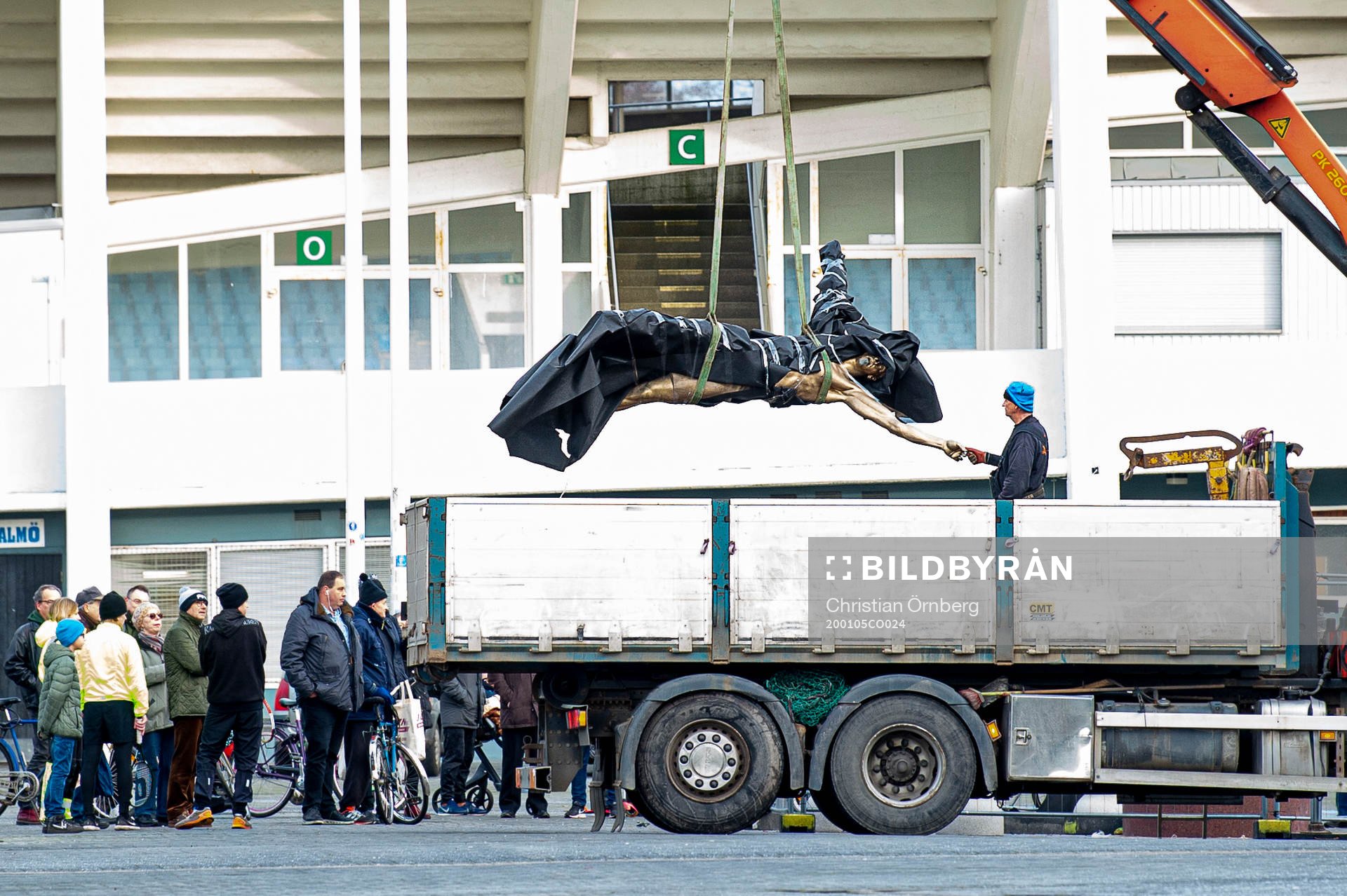 The statue of Zlatan Ibrahimovic has been vandalized,