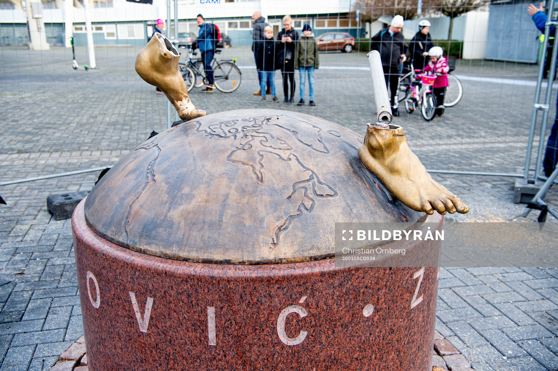 The statue of Zlatan Ibrahimovic has been vandalized,