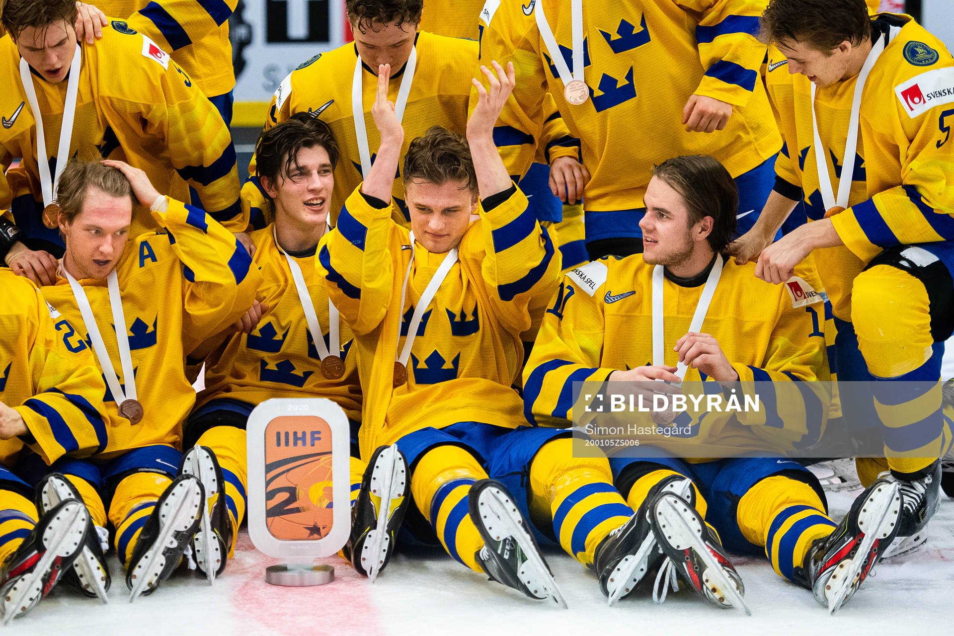 Rasmus Sandin , Oskar Bäck , Adam Ginning and Samuel