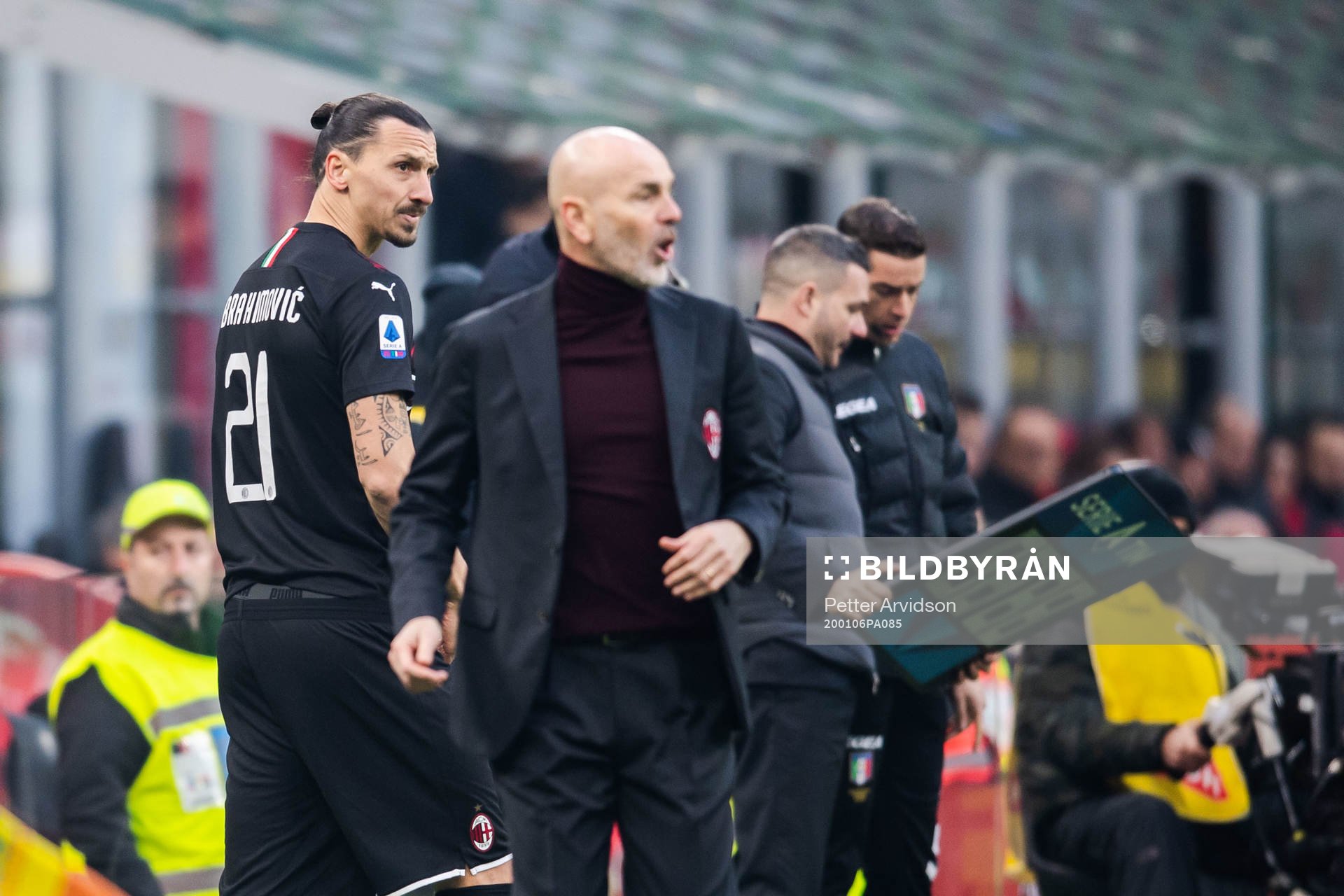 Zlatan Ibrahimovic and head coach Stefano Pioli of Milan