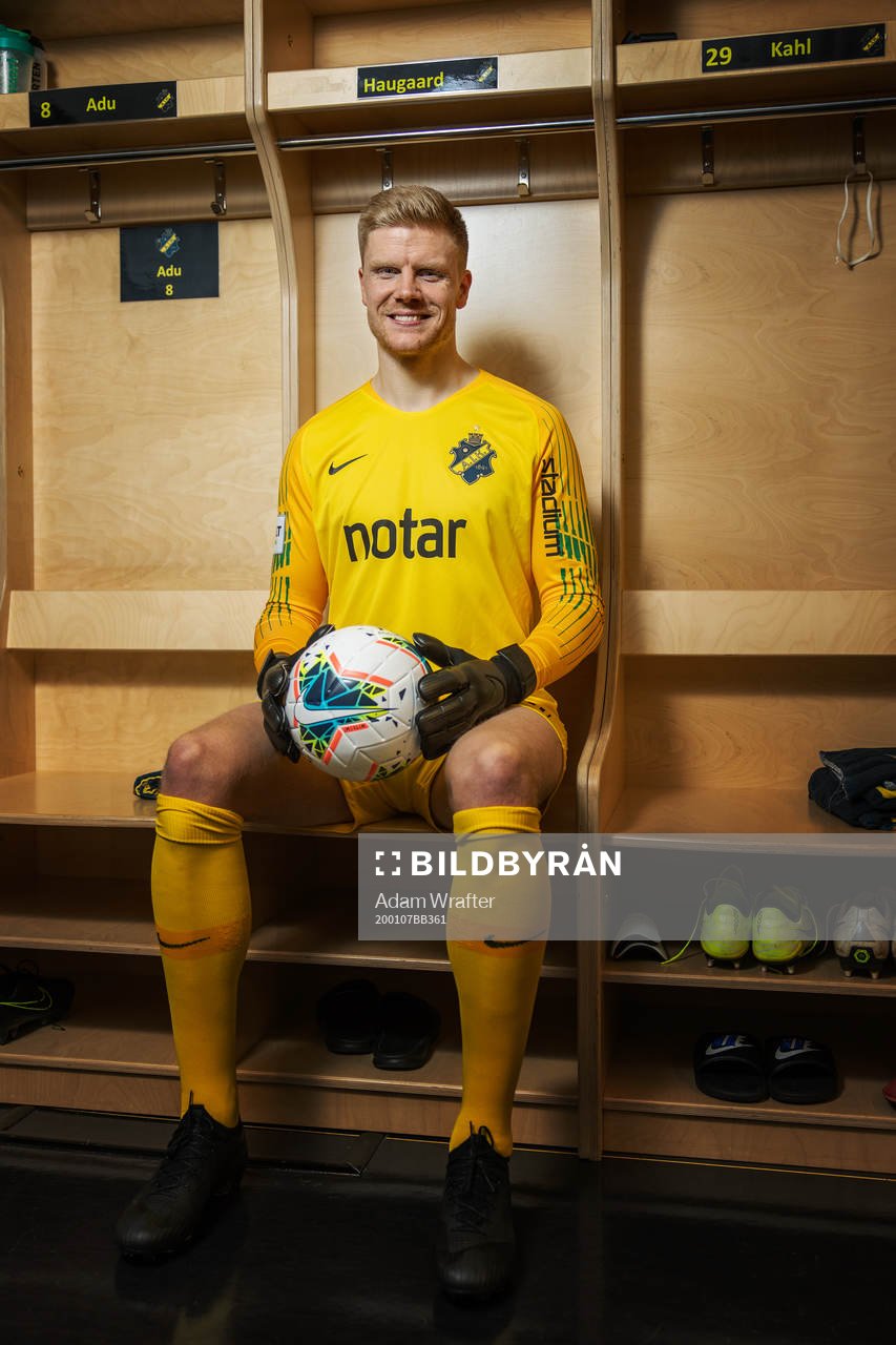 Jakob Haugaard, ny målvakt i AIK, fotograferad