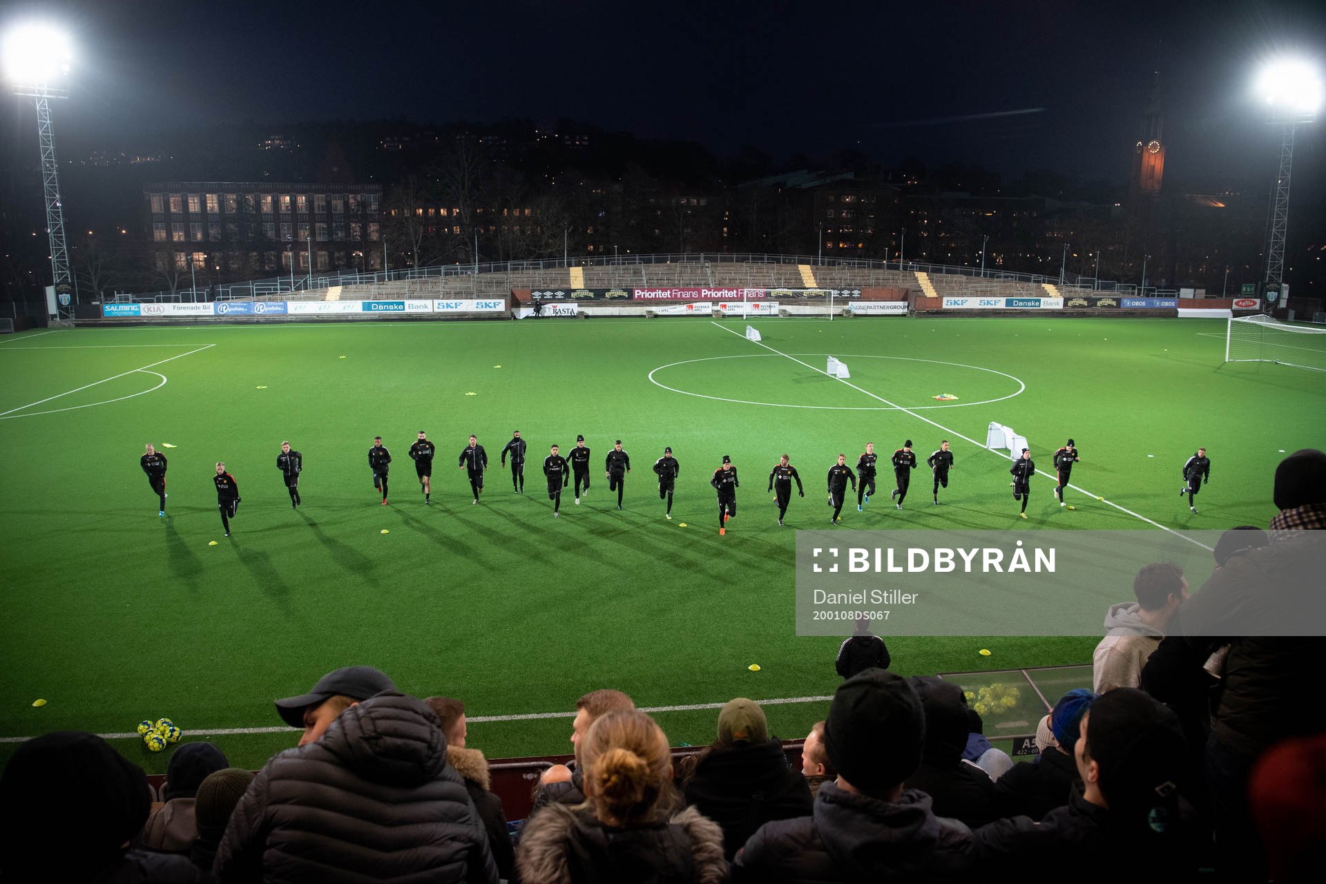 Gais värmer upp
