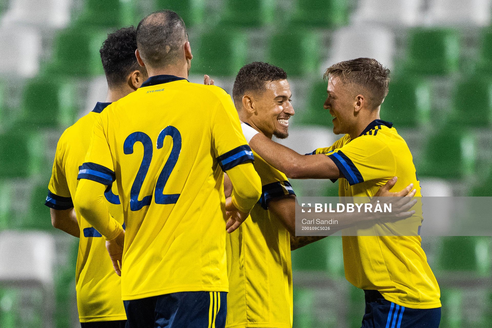 Jordan Larsson celebrates with Jesper Karlsson of Sweden after scoring 1-0 during the international friendly football match between Sweden and Moldova on January 9, 2020 in Doha.