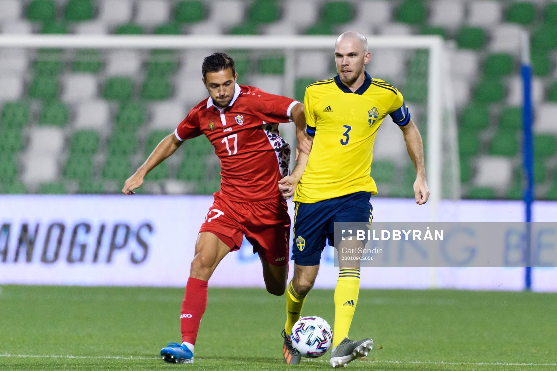 Alexandr Boiciuc of Moldova and Marcus Danielson of Sweden