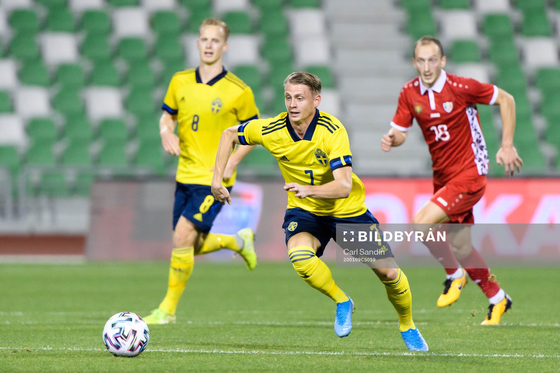 Simon Hedlund of Sweden