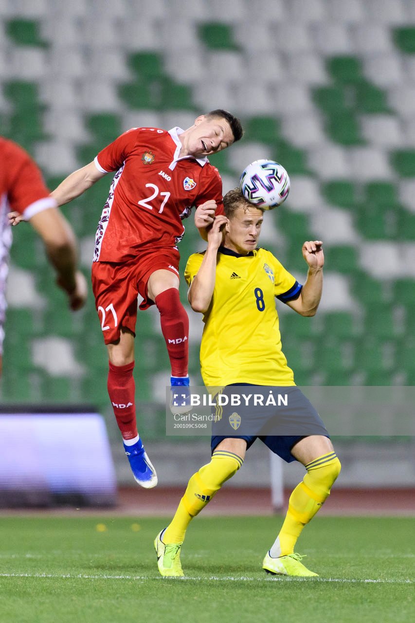 Vadim Rata of Moldova and Gustav Berggren of Sweden
