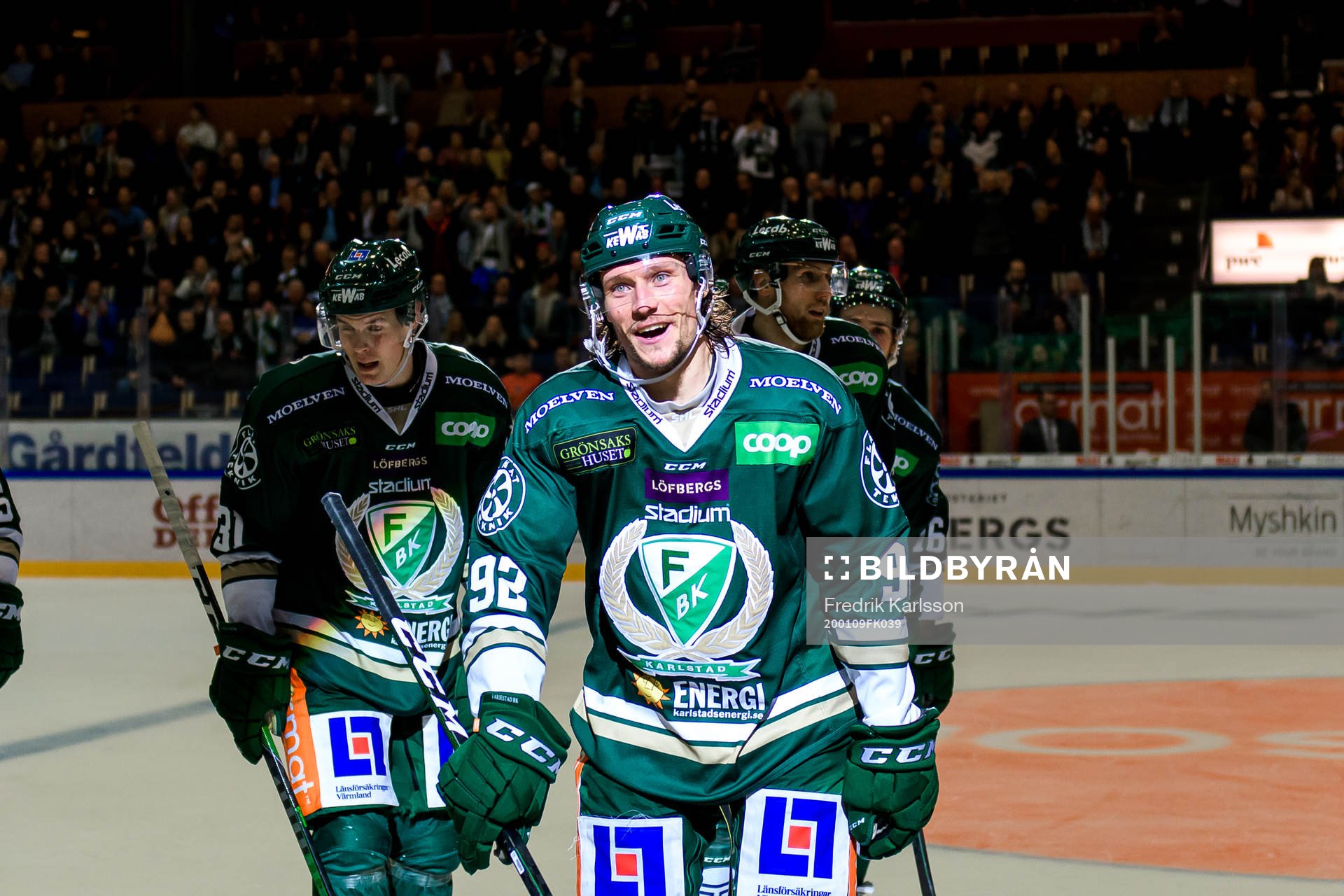 Färjestads Jesper Olofsson jublar